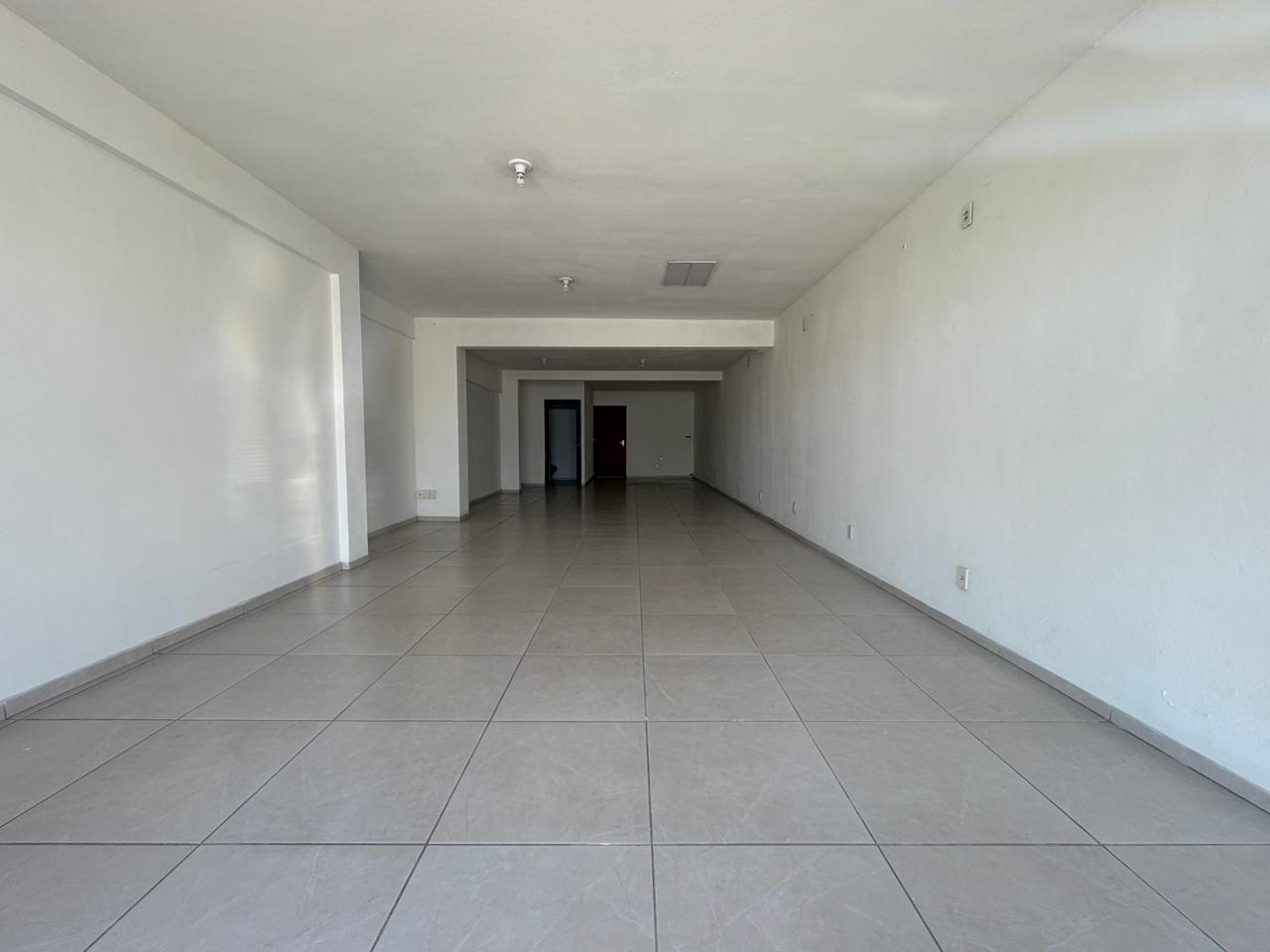 Sala comercial na rua Indaial Rua Indaial Timbó - 