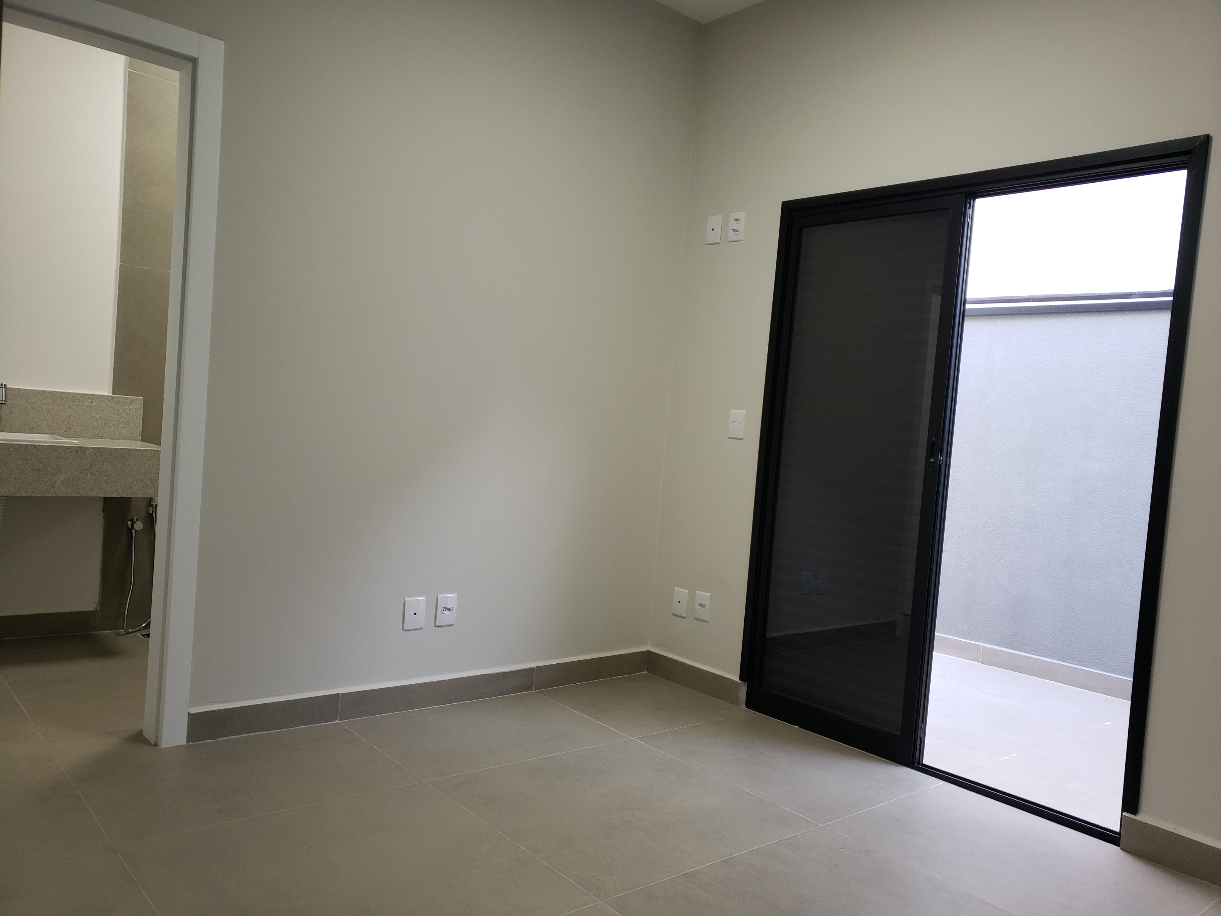 Casa &Agrave; Venda, 125m - 3 Dorm. 1 Suite - R$ 750.000 - Cond. Vale Azul - Votorantim SP Rua Paschoal Jerônimo Fornazari Votorantim - 