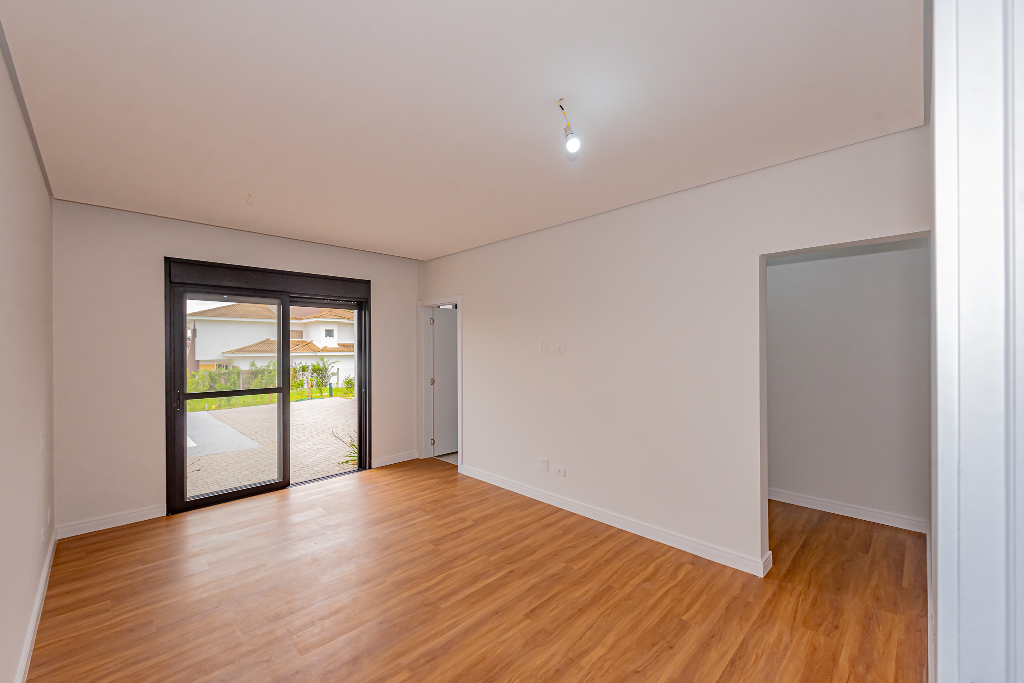 Casa &agrave; Venda, 378m - 3 Suites - R$ 2.990.000 - Cond. Saint Charbel - Ara&ccedil;oiaba da Serra SP Avenida Manoel Machado de Oliveira Araçoiaba da Serra - 