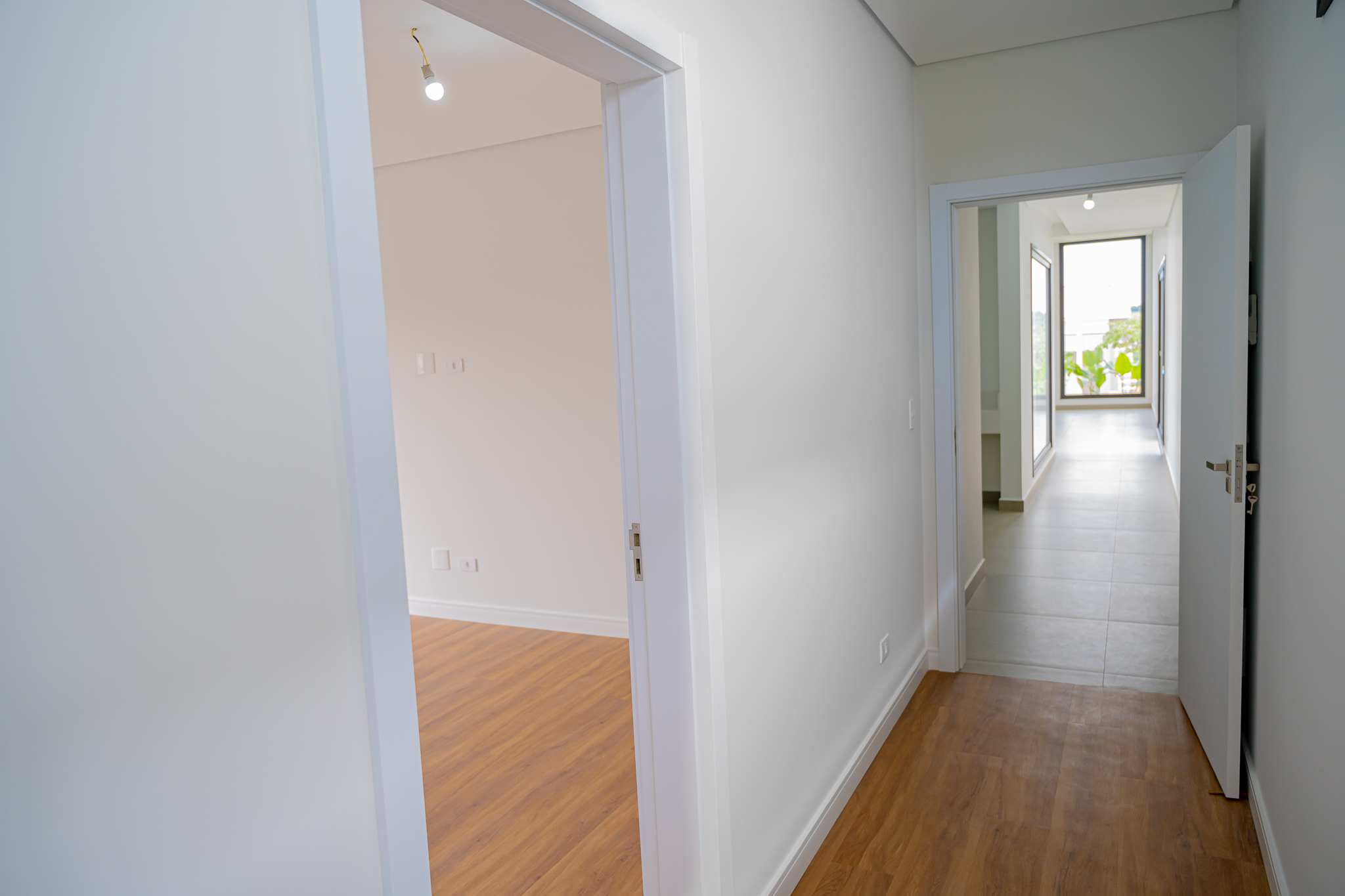 Casa &agrave; Venda, 378m - 3 Suites - R$ 2.990.000 - Cond. Saint Charbel - Ara&ccedil;oiaba da Serra SP Avenida Manoel Machado de Oliveira Araçoiaba da Serra - 