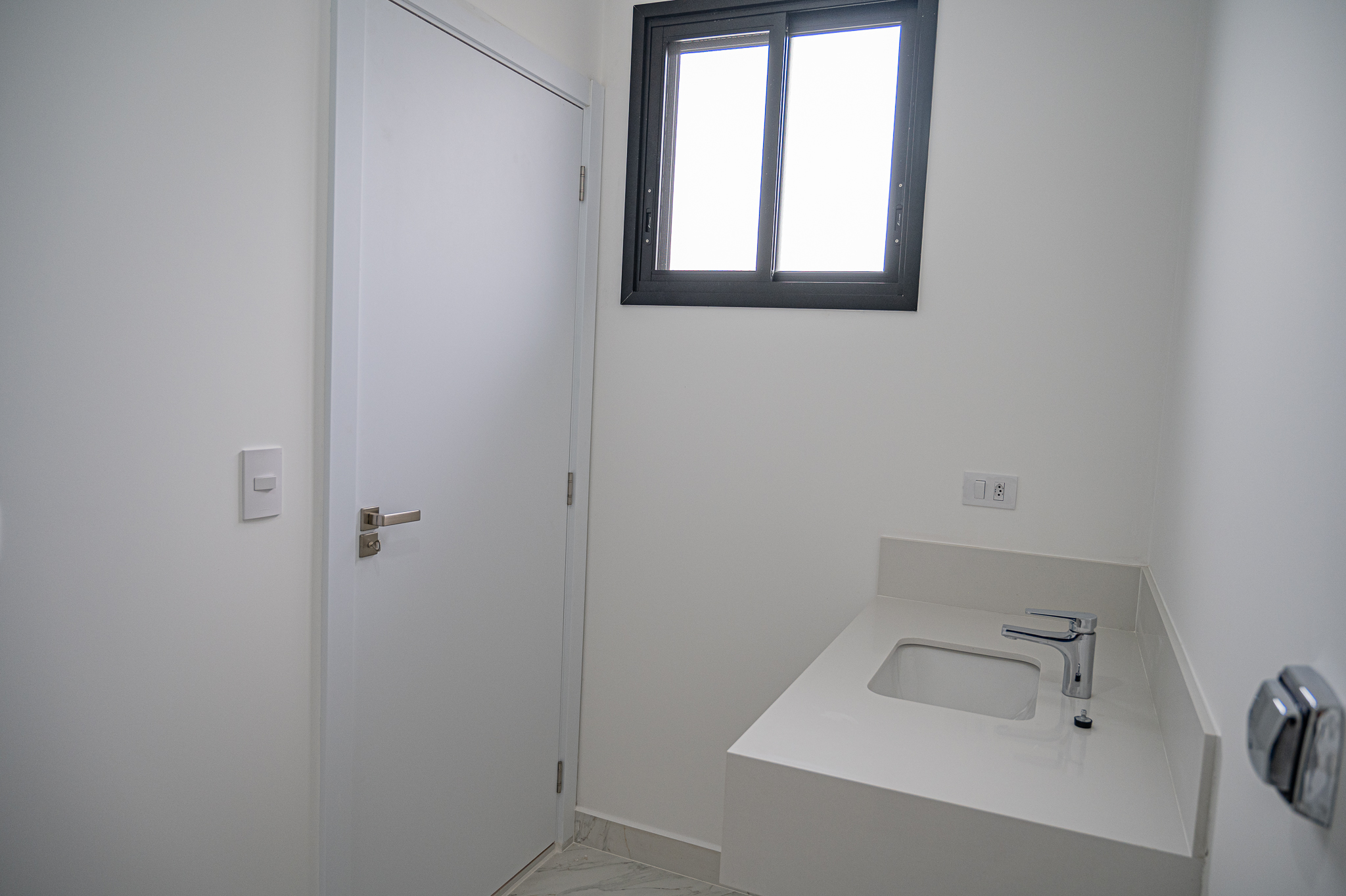 Casa &agrave; Venda, 378m - 3 Suites - R$ 2.990.000 - Cond. Saint Charbel - Ara&ccedil;oiaba da Serra SP Avenida Manoel Machado de Oliveira Araçoiaba da Serra - 