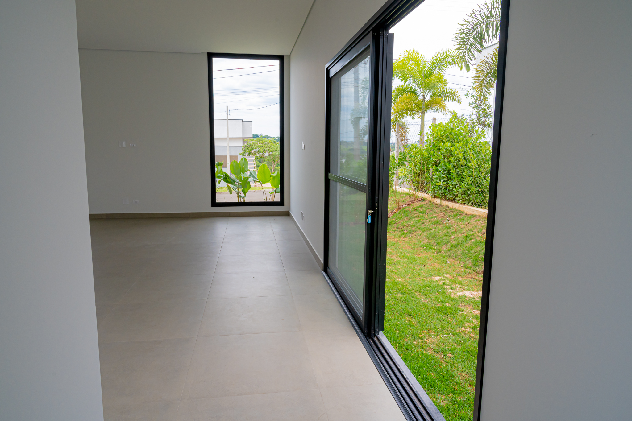 Casa &agrave; Venda, 378m - 3 Suites - R$ 2.990.000 - Cond. Saint Charbel - Ara&ccedil;oiaba da Serra SP Avenida Manoel Machado de Oliveira Araçoiaba da Serra - 