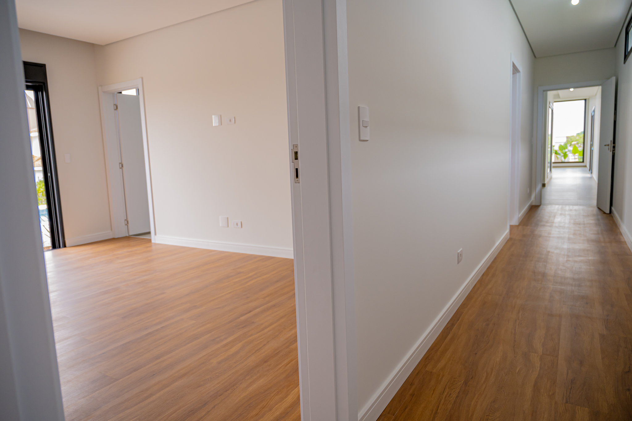 Casa &agrave; Venda, 378m - 3 Suites - R$ 2.990.000 - Cond. Saint Charbel - Ara&ccedil;oiaba da Serra SP Avenida Manoel Machado de Oliveira Araçoiaba da Serra - 