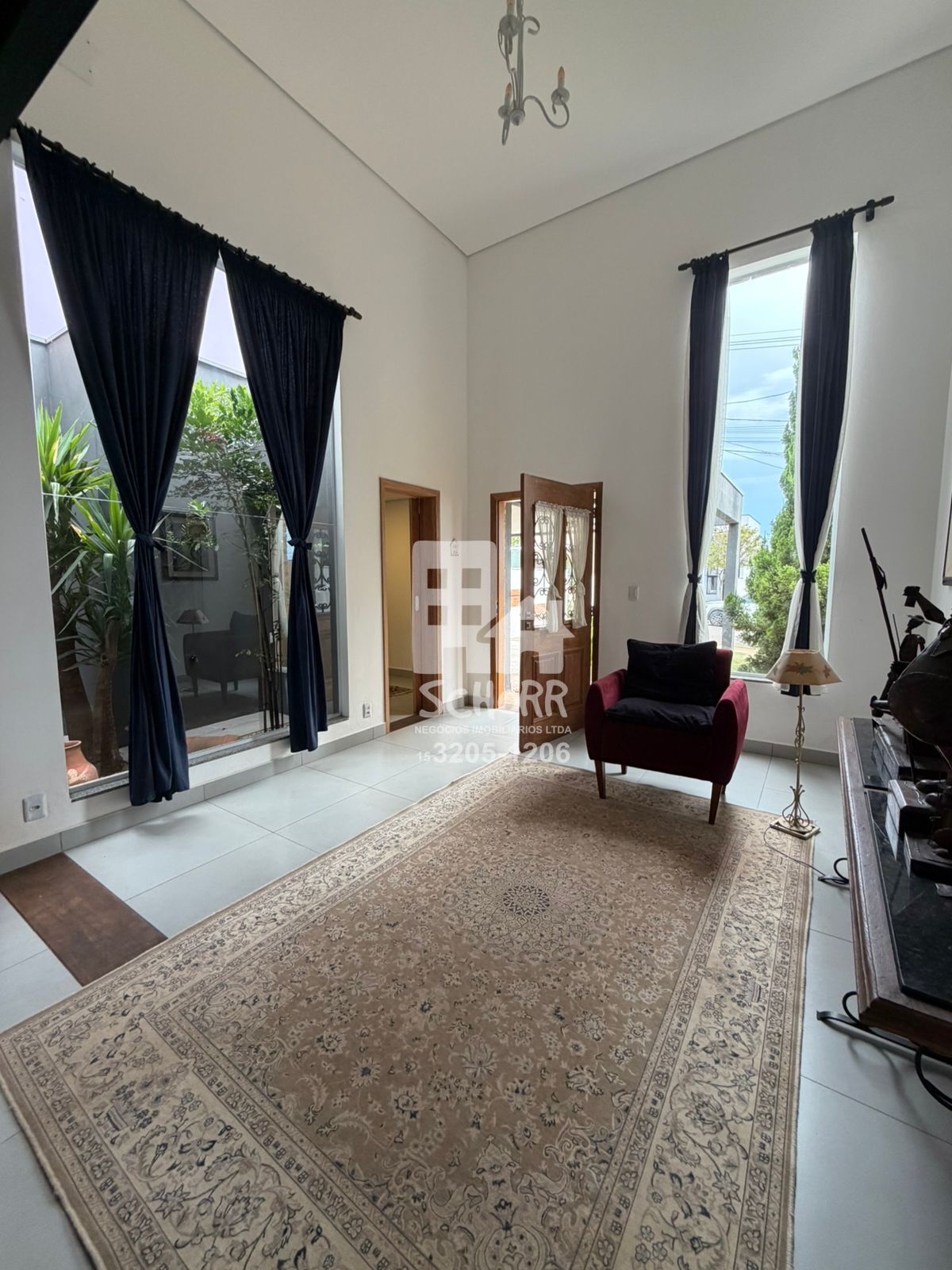 Venda Alto padr&atilde;o - estilosa com personalidade no condom&iacute;nio Yp&ecirc;s 2  Tatuí - 