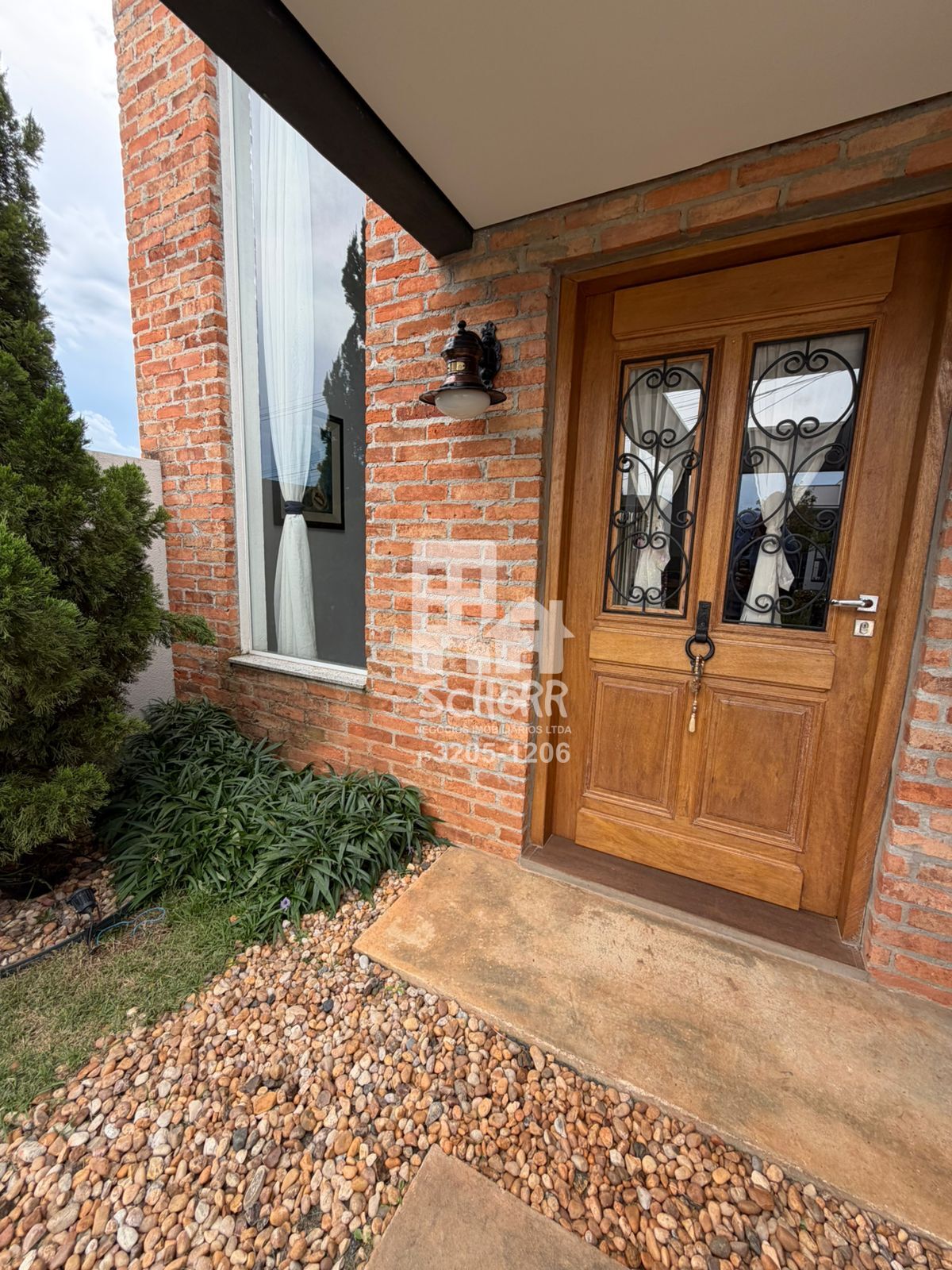 Venda Alto padr&atilde;o - estilosa com personalidade no condom&iacute;nio Yp&ecirc;s 2  Tatuí - 