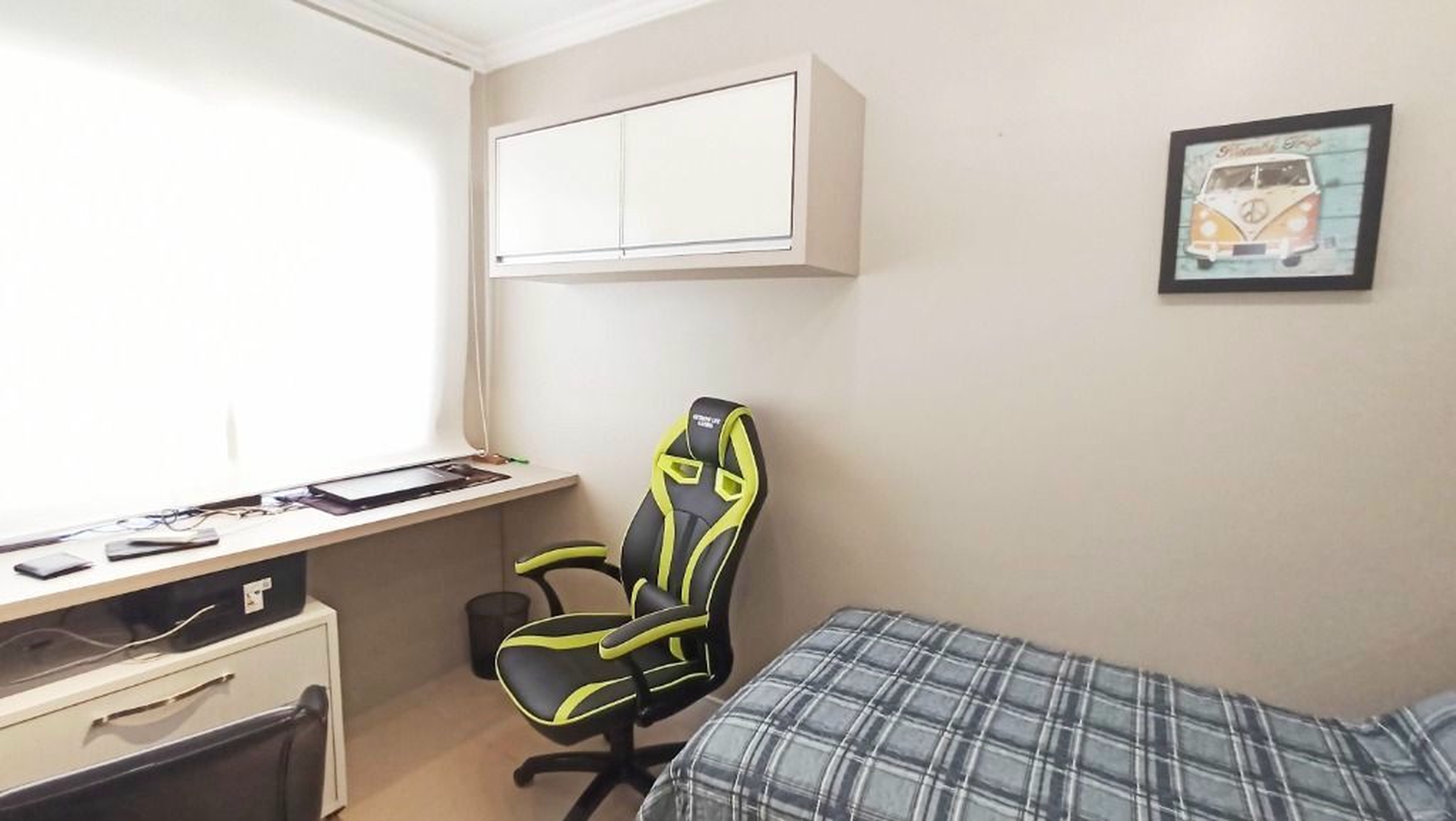 R$ 830.000 - PORTEIRA FECHADA - &Oacute;TIMO APARTAMENTO - 83M2 - 3 DORM - SU&Iacute;TE - 2 VAGAS Rua Monsenhor Veras Porto Alegre - 