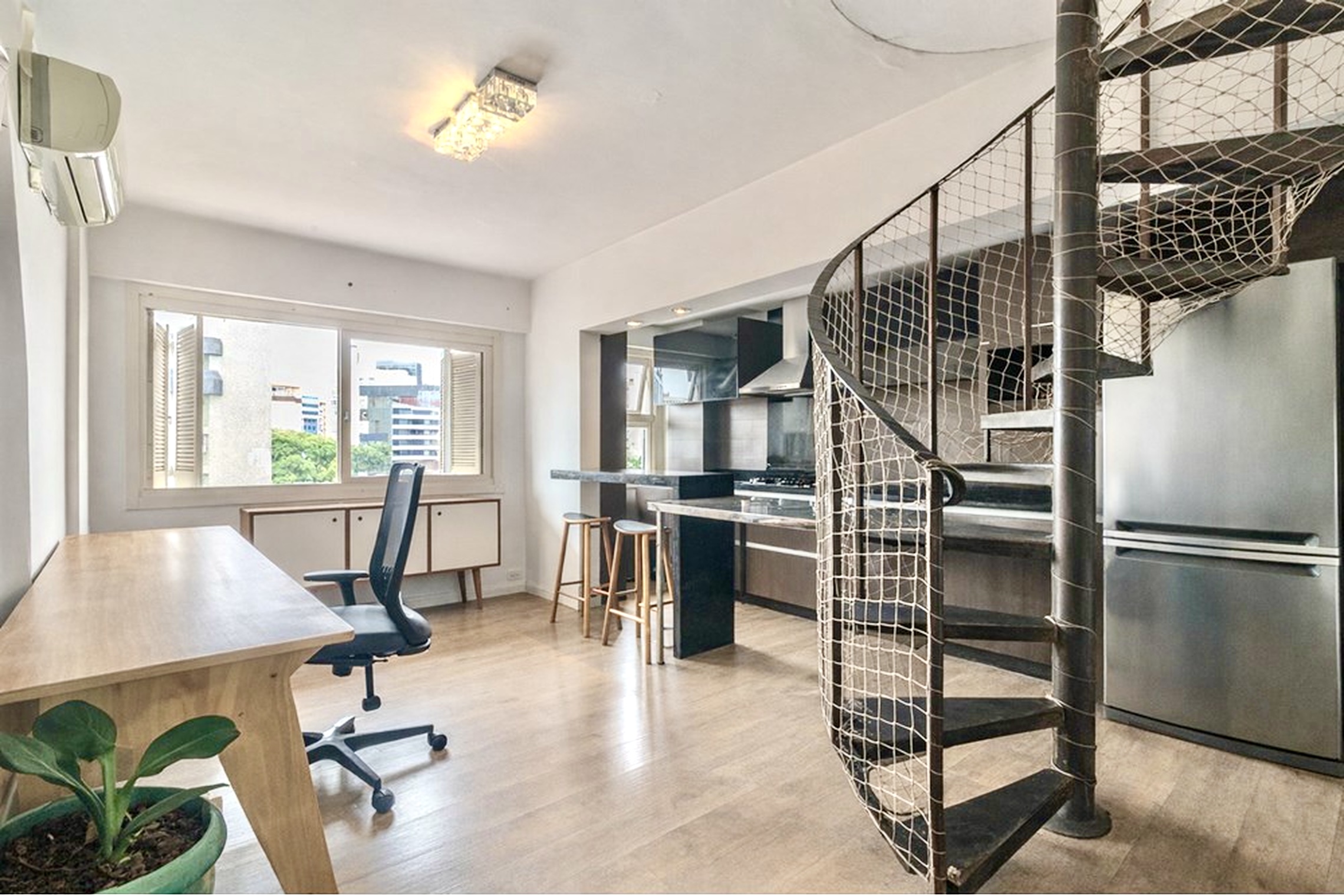 R$ 835.000 - COBERTURA DUPLEX - 121M2 - 1 DORM - SU&Iacute;TE - VISTA - 1 VAGA Avenida Goethe Porto Alegre - 