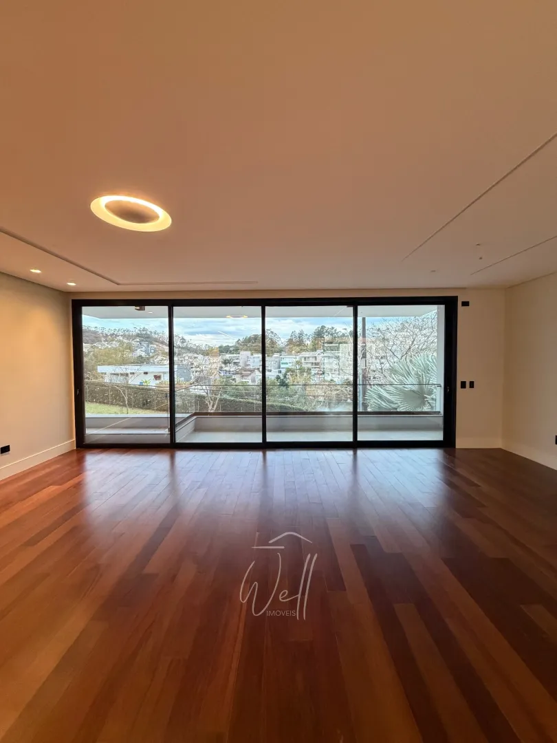 Mans&atilde;o rec&eacute;m constru&iacute;da no Swiss Park 550m2 - 04 Suites - 06 vagas Avenida Omar Daibert São Bernardo do Campo - 