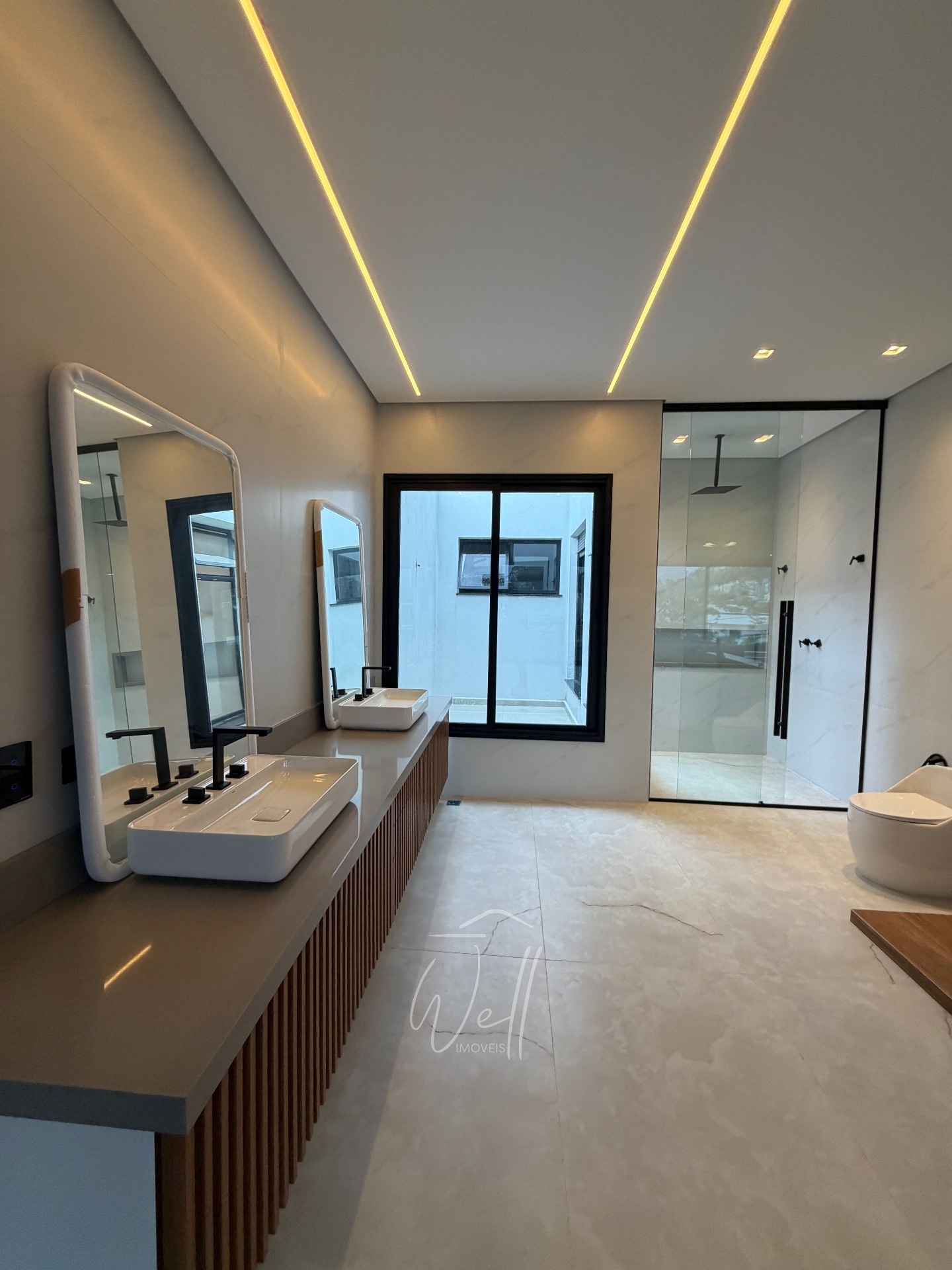 Mans&atilde;o rec&eacute;m constru&iacute;da no Swiss Park 550m2 - 04 Suites - 06 vagas Avenida Omar Daibert São Bernardo do Campo - 