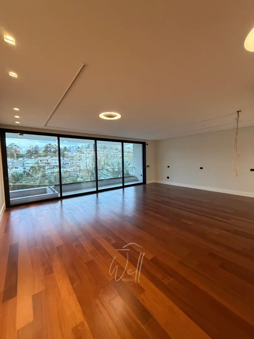 Mans&atilde;o rec&eacute;m constru&iacute;da no Swiss Park 550m2 - 04 Suites - 06 vagas Avenida Omar Daibert São Bernardo do Campo - 