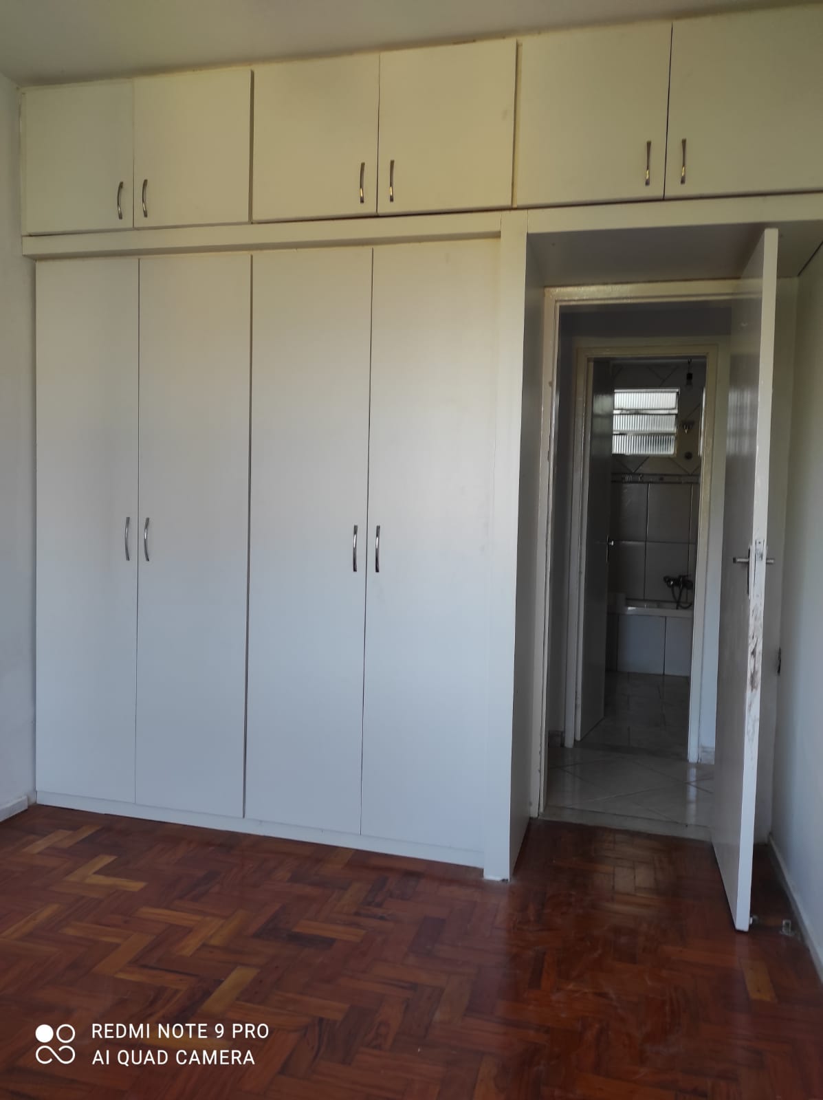 APARTAMENTO 2 QUARTOS NASCENTE DEPEND&Ecirc;NCIA GARAGEM PORTARIA 24h &Agrave; VENDA NA BARRA! Rua São Luiz Salvador - 