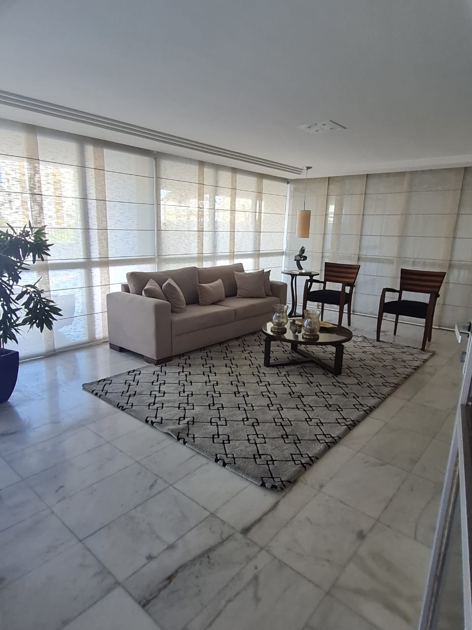 APARTAMENTO NASCENTE TOTAL 3 QUARTOS 2 SU&Iacute;TES VARANDA LAVABO 2 GARAGENS &Agrave; VENDA NA GRA&Ccedil;A! Avenida Princesa Leopoldina Salvador - 