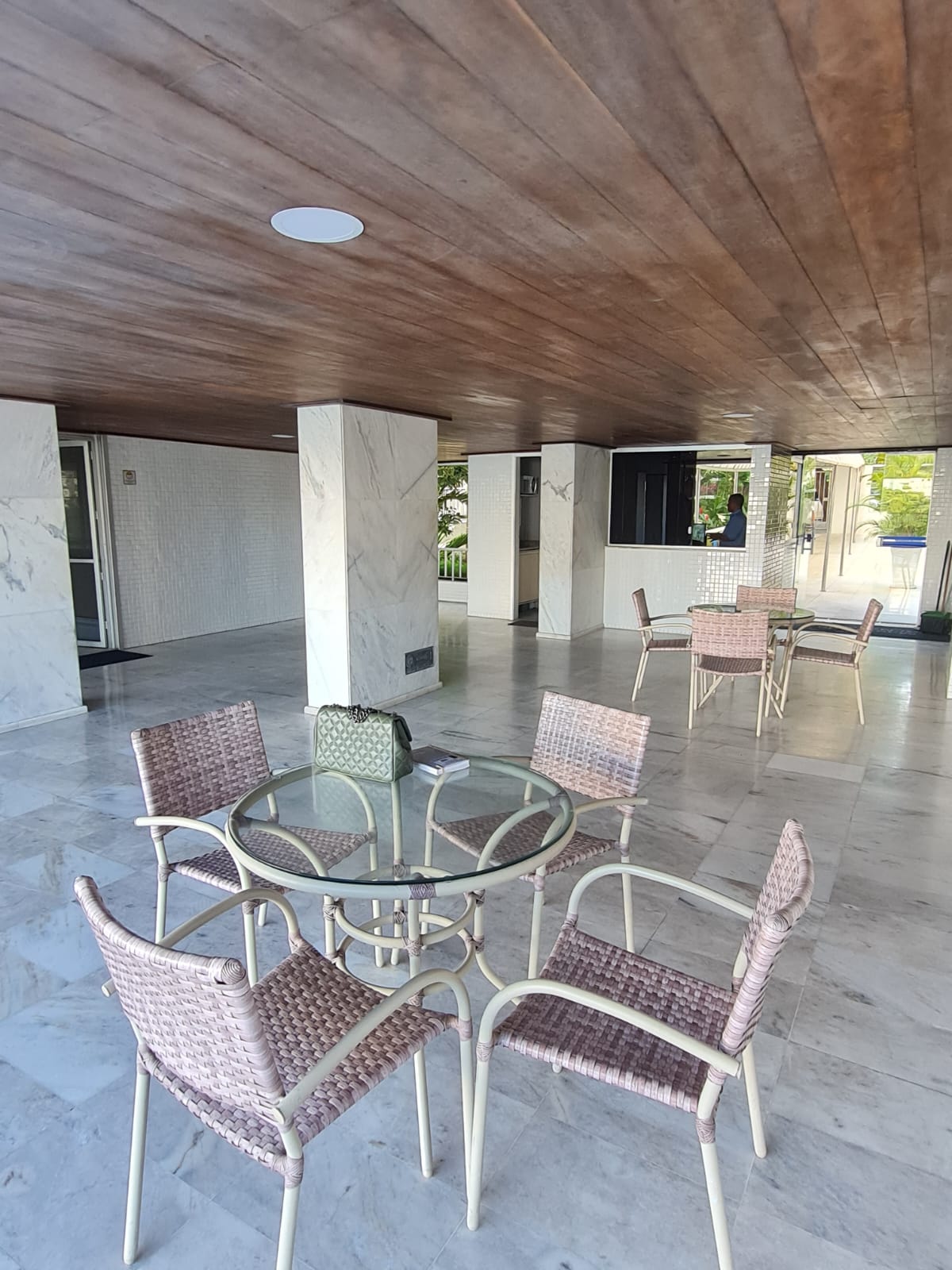 APARTAMENTO NASCENTE TOTAL 3 QUARTOS 2 SU&Iacute;TES VARANDA LAVABO 2 GARAGENS &Agrave; VENDA NA GRA&Ccedil;A! Avenida Princesa Leopoldina Salvador - 