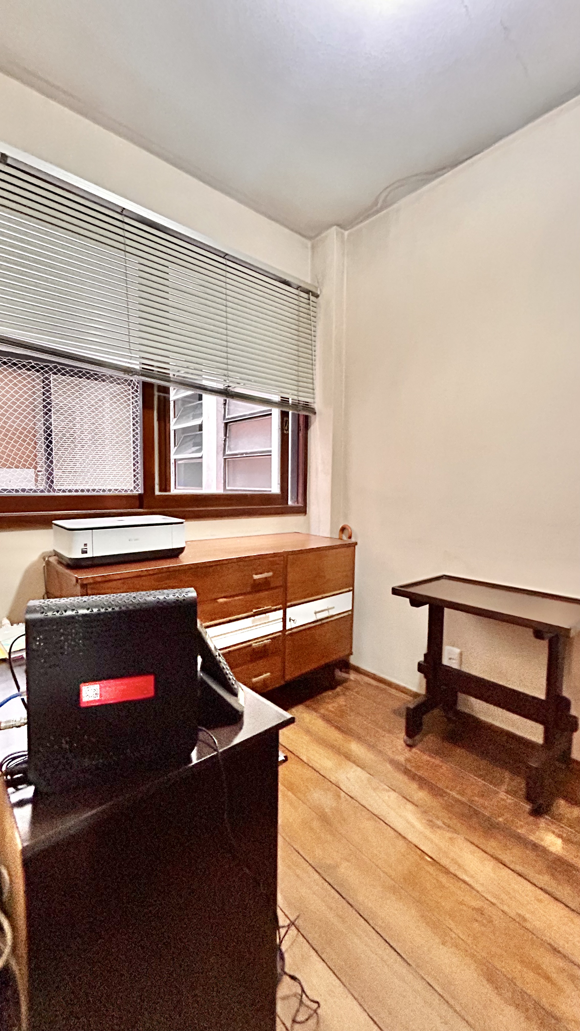 R$ 850.000 - ENORME APARTAMENTO - 157M2 - SACADA - VISTA LIVRE - 3 DORM - 2 VAGAS Avenida Carlos Gomes Porto Alegre - 