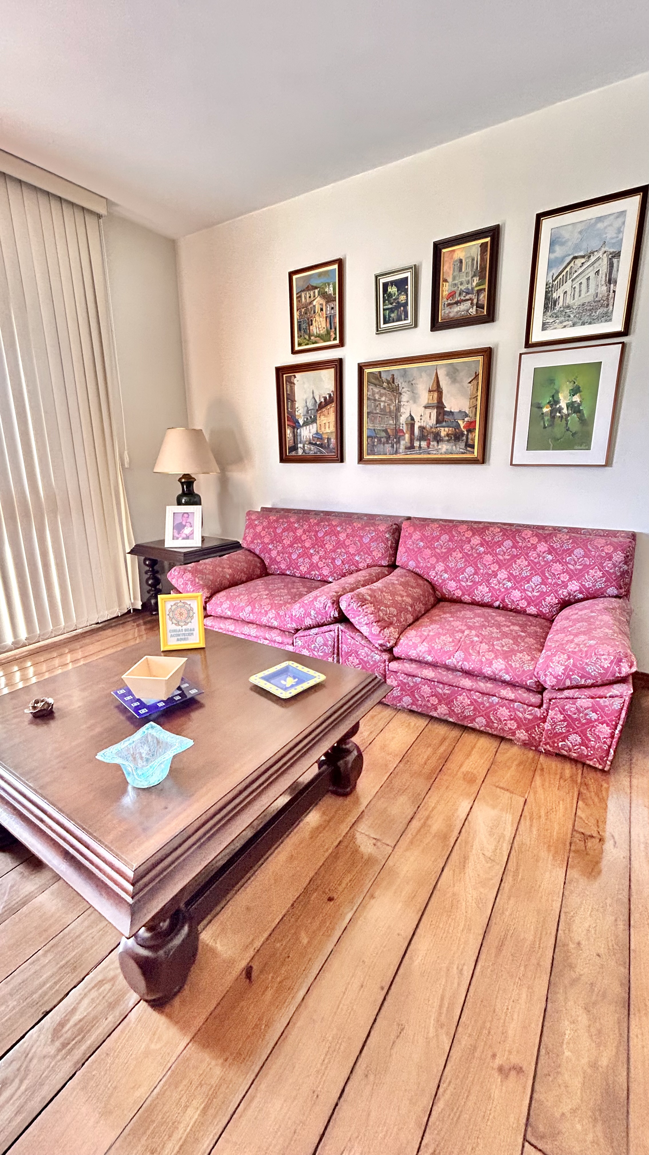 R$ 850.000 - ENORME APARTAMENTO - 157M2 - SACADA - VISTA LIVRE - 3 DORM - 2 VAGAS Avenida Carlos Gomes Porto Alegre - 