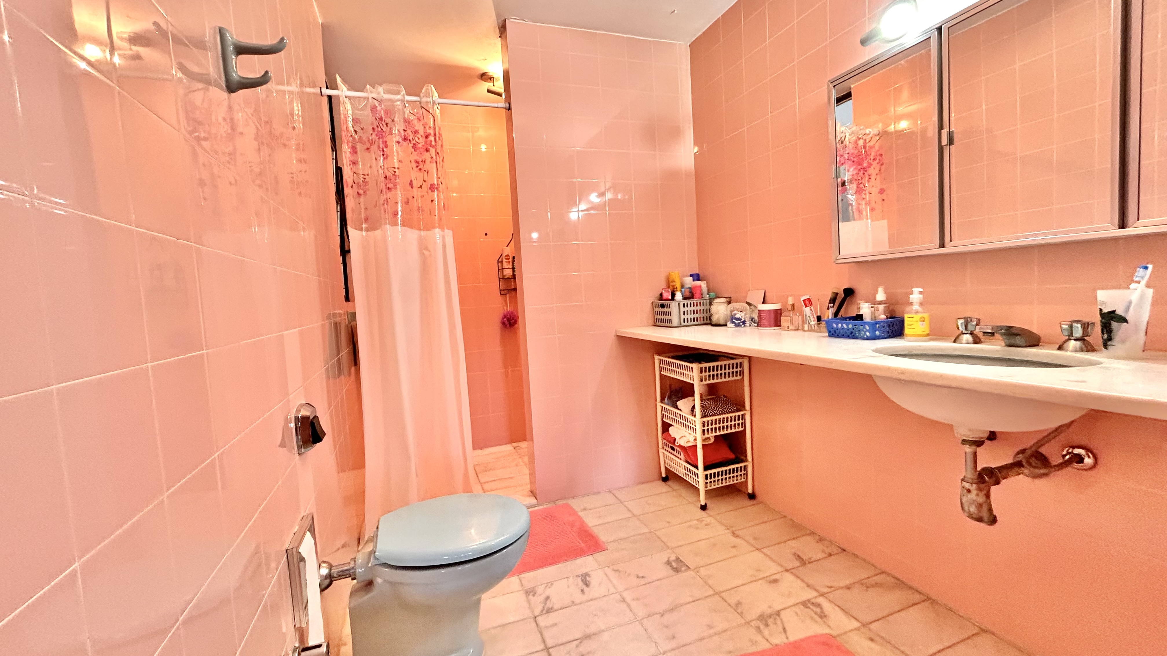 R$ 850.000 - ENORME APARTAMENTO - 157M2 - SACADA - VISTA LIVRE - 3 DORM - 2 VAGAS Avenida Carlos Gomes Porto Alegre - 