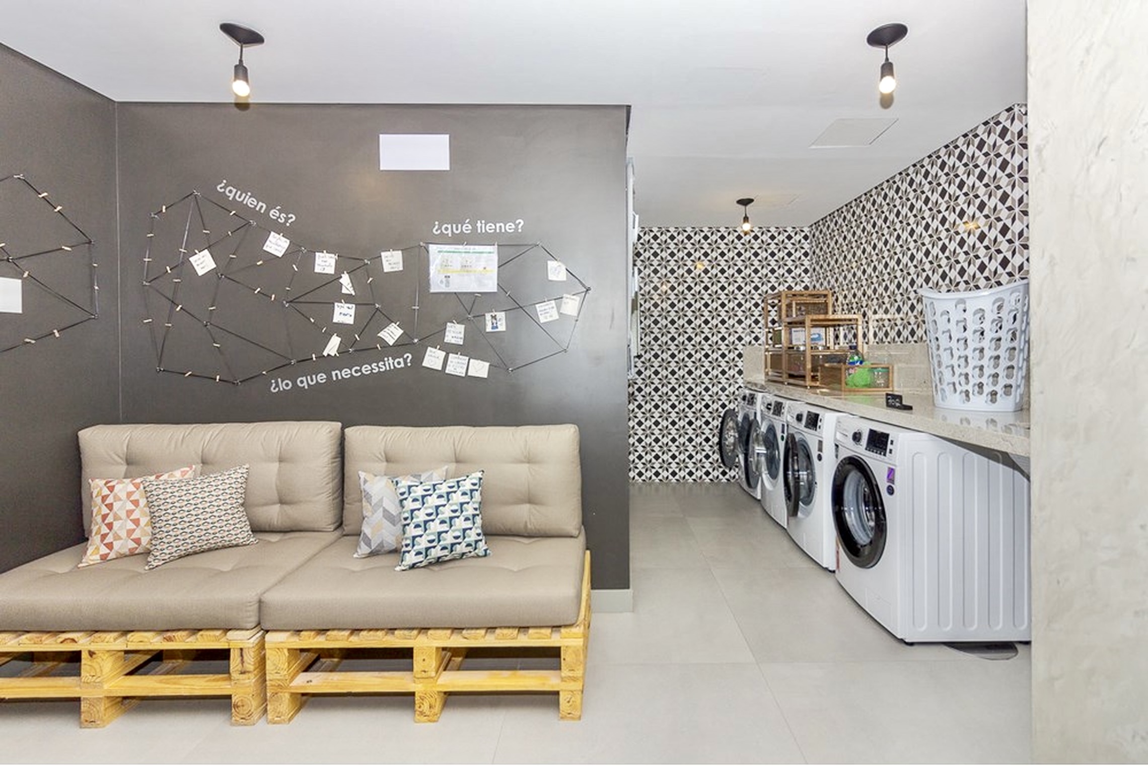 R$ 830.000 - LINDO APARTAMENTO - 75M2 - 2 DORM - SU&Iacute;TE - CHURRASQUEIRA - 2 VAGAS Avenida João Pessoa Porto Alegre - 