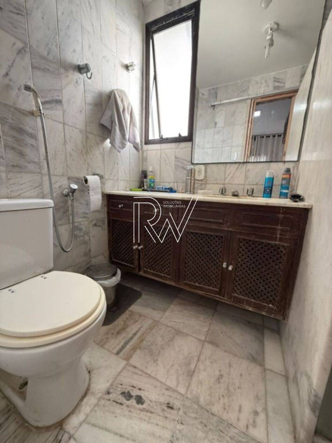 APARTAMENTO 3 QUARTOS SU&Iacute;TE DEPEND&Ecirc;NCIA 2 GARAGENS NASCENTE  &Agrave; VENDA NO JARDIM APIPEMA! Rua Nita Costa Salvador - 