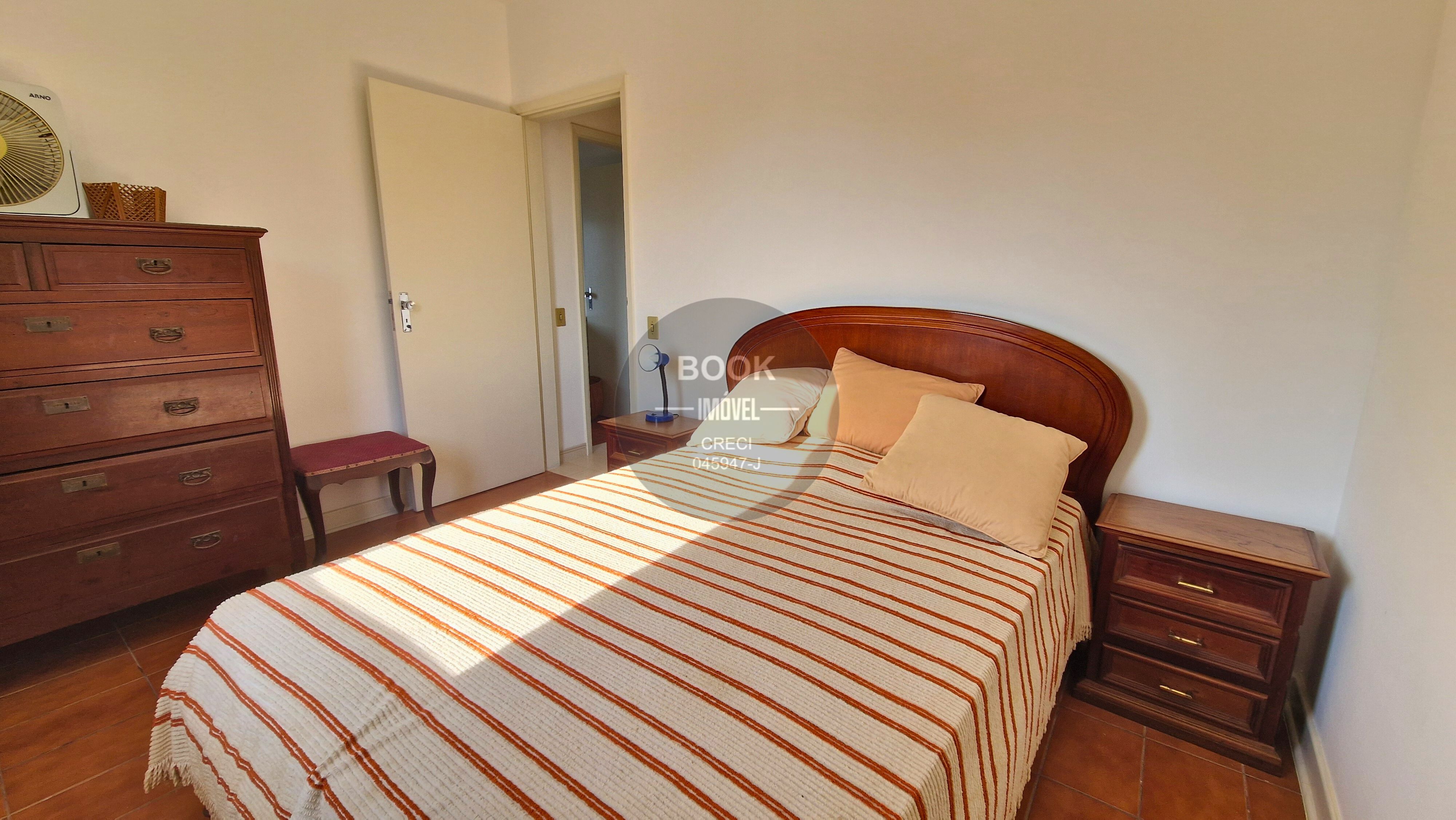 7 minutos caminhando para a praia Rua da Constituição Guarujá - 