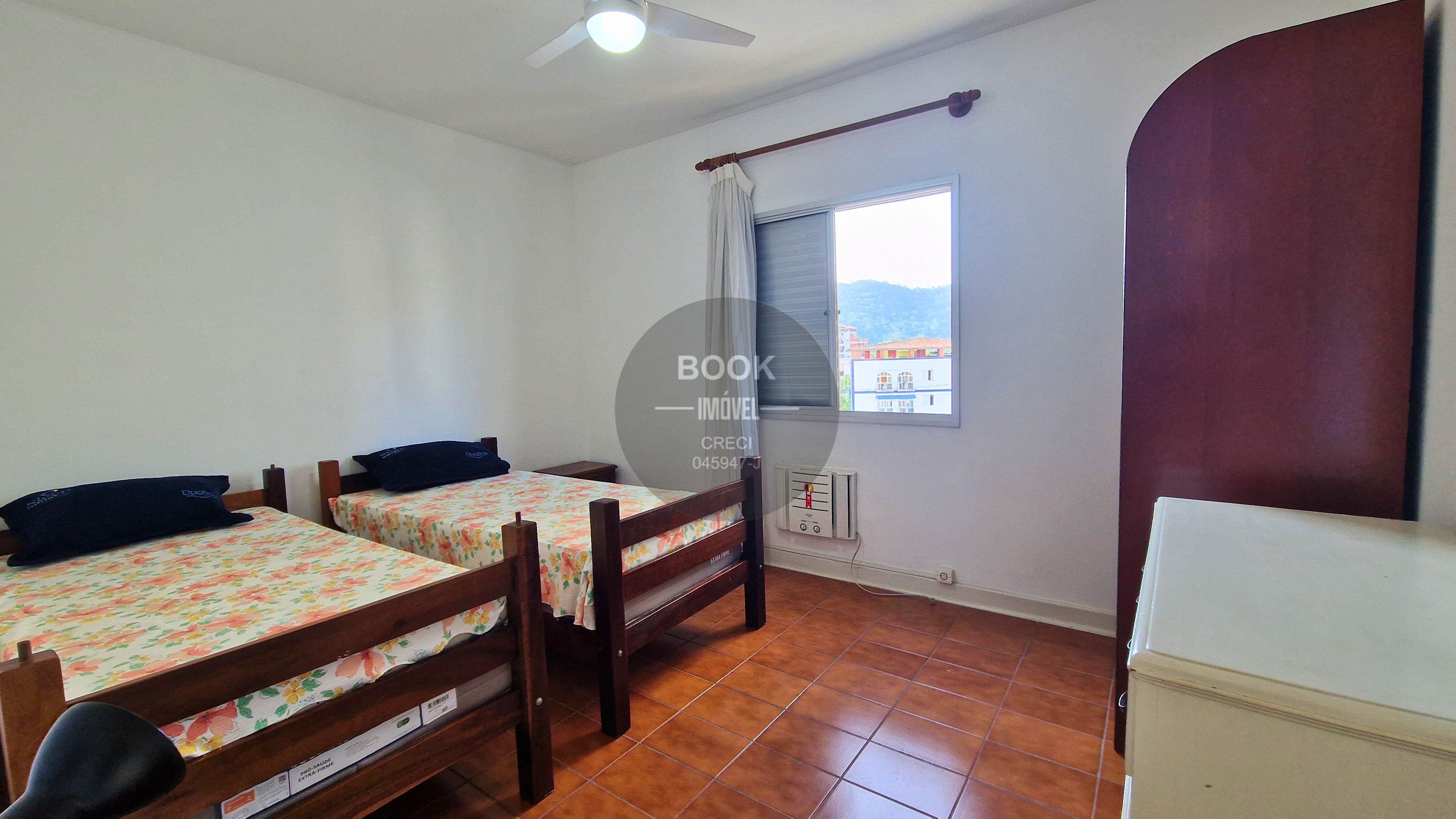 7 minutos caminhando para a praia Rua da Constituição Guarujá - 