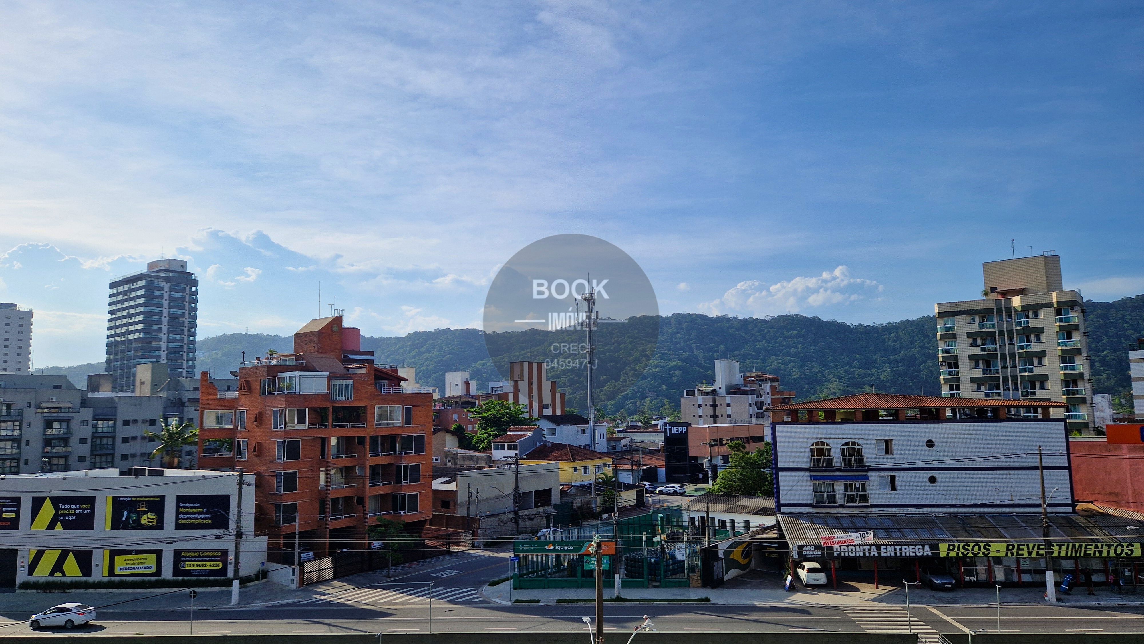 7 minutos caminhando para a praia Rua da Constituição Guarujá - 