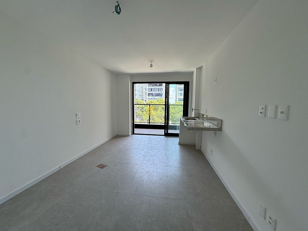 STUDIO ALTO PADR&Atilde;O PISCINA ESPA&Ccedil;O GOURMET ACADEMIA &Agrave; VENDA NO CORREDOR DA VIT&Oacute;RIA! Avenida Sete de Setembro Salvador - 