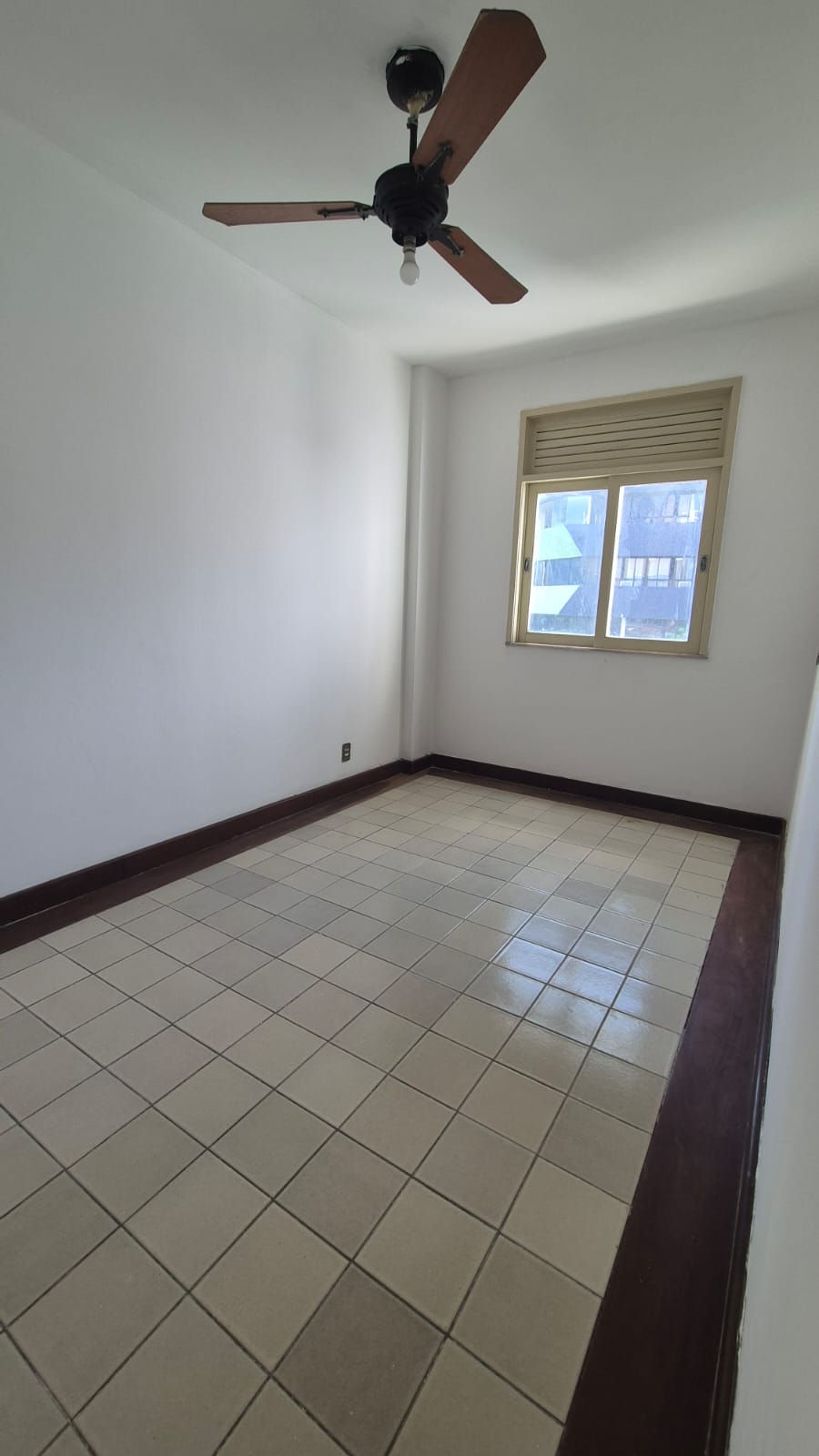 APARTAMENTO 2 QUARTOS ARM&Aacute;RIOS DEPEND&Ecirc;NCIA COMPLETA PORTARIA 24h &Agrave; VENDA NA GRA&Ccedil;A! Avenida Princesa Isabel Salvador - 