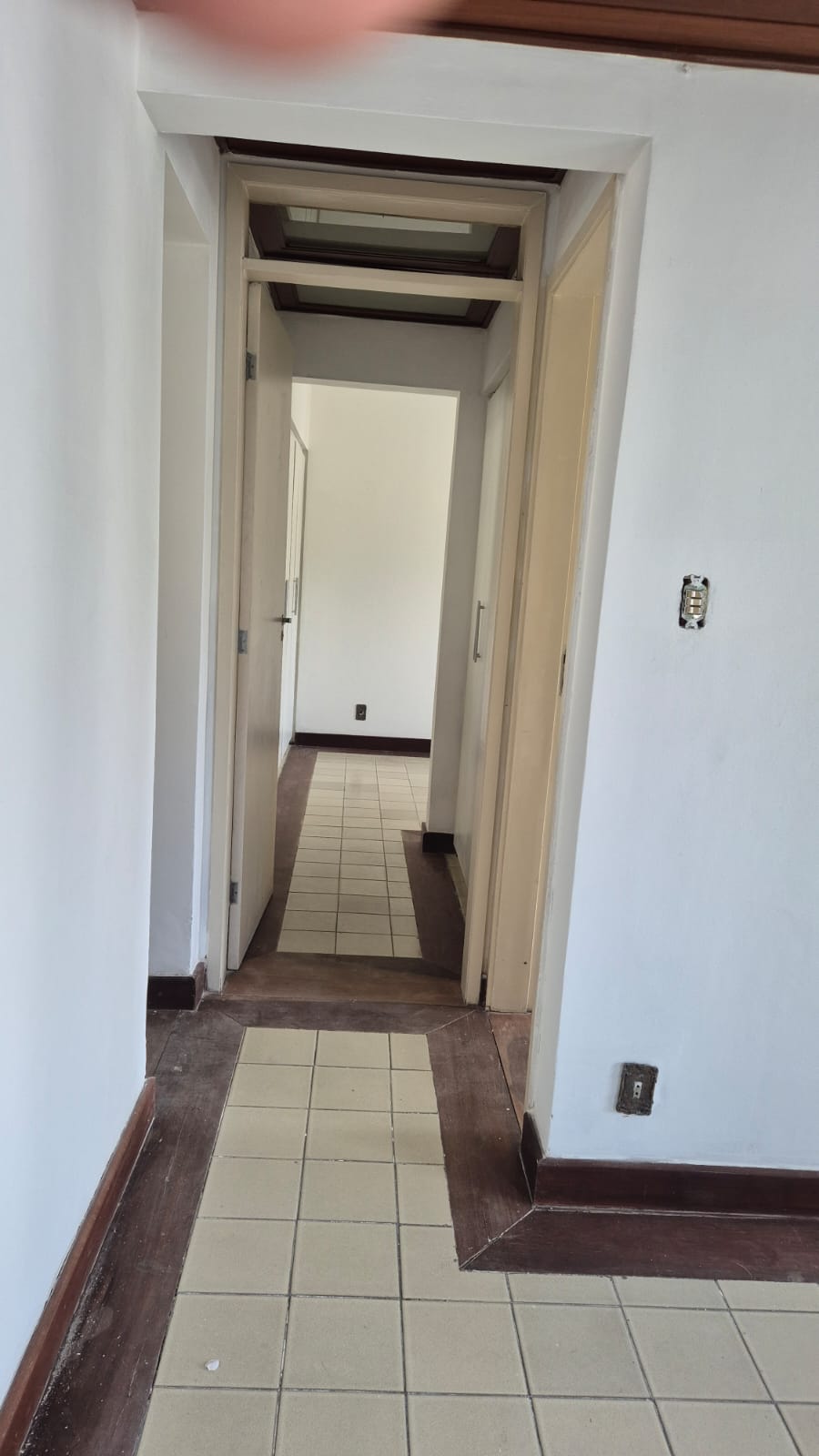 APARTAMENTO 2 QUARTOS ARM&Aacute;RIOS DEPEND&Ecirc;NCIA COMPLETA PORTARIA 24h &Agrave; VENDA NA GRA&Ccedil;A! Avenida Princesa Isabel Salvador - 