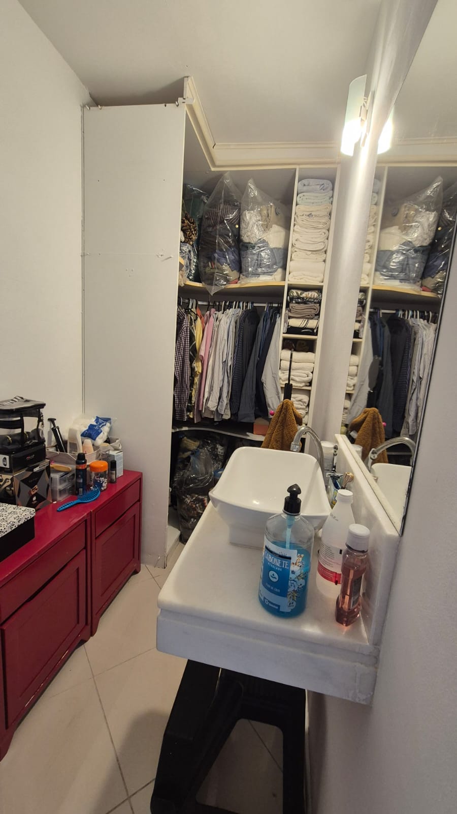 APARTAMENTO 4 QUARTOS 2 SU&Iacute;TES  VARANDA DEPEND&Ecirc;NCIA PORTARIA ELEVADOR &Agrave; VENDA NA GRA&Ccedil;A! Avenida Euclydes da Cunha Salvador - 