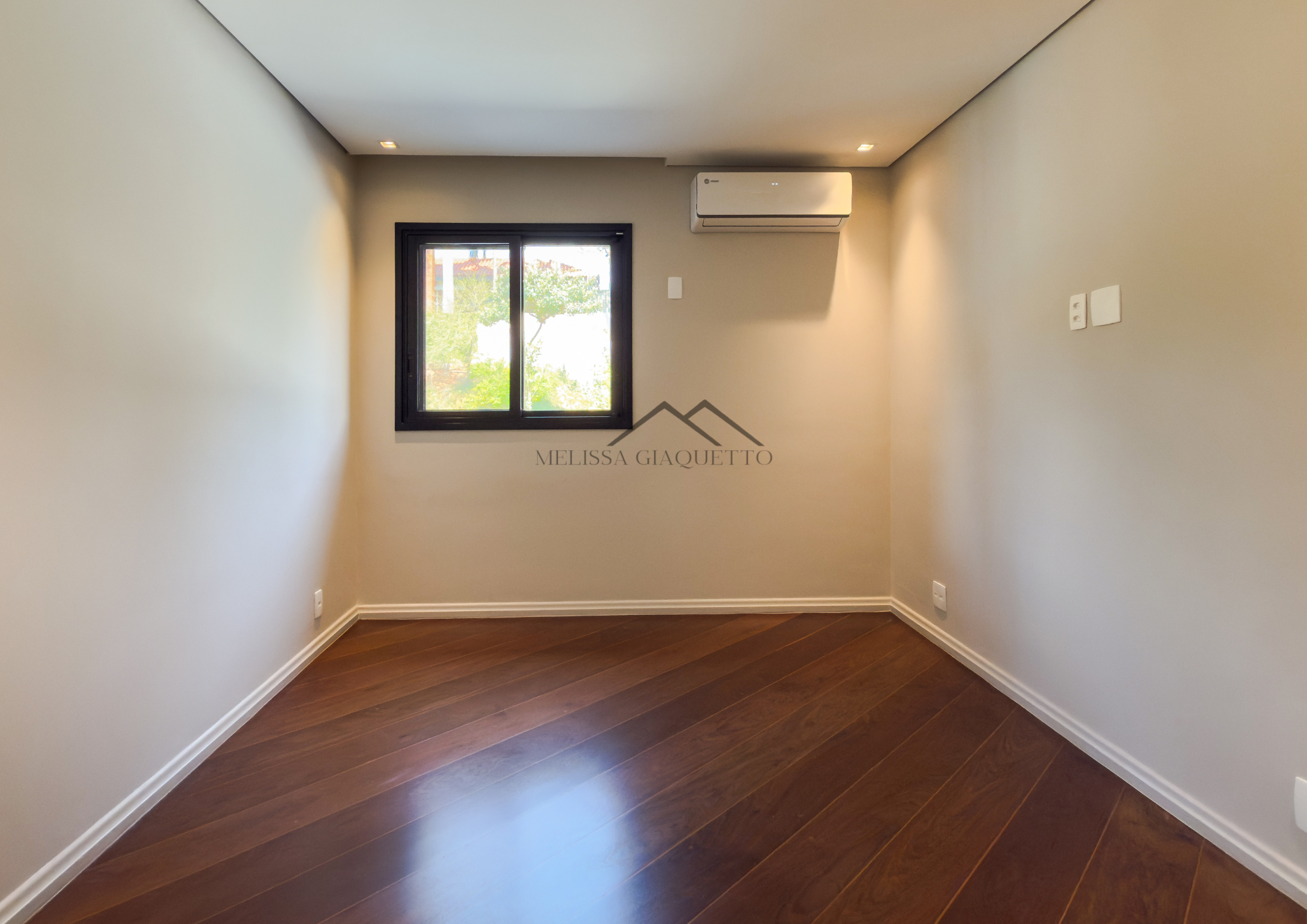 Tambor&eacute; 1 - Casa Alto Padr&atilde;o Avenida Ceci Barueri - 