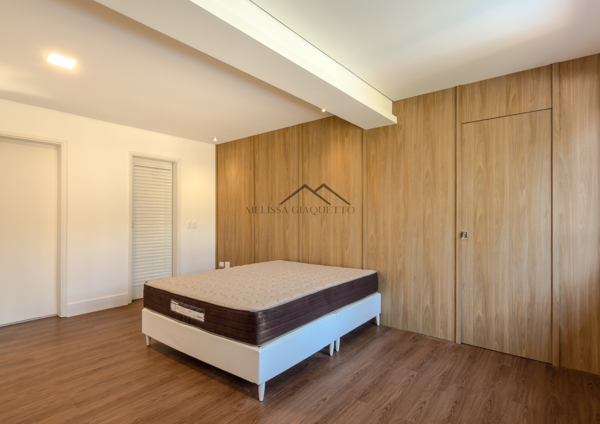 Tambor&eacute; 1 - Casa Alto Padr&atilde;o Avenida Ceci Barueri - 