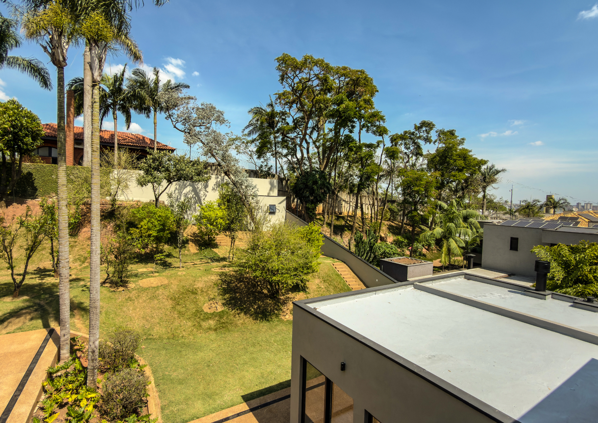 Tambor&eacute; 1 - Casa Alto Padr&atilde;o Avenida Ceci Barueri - 