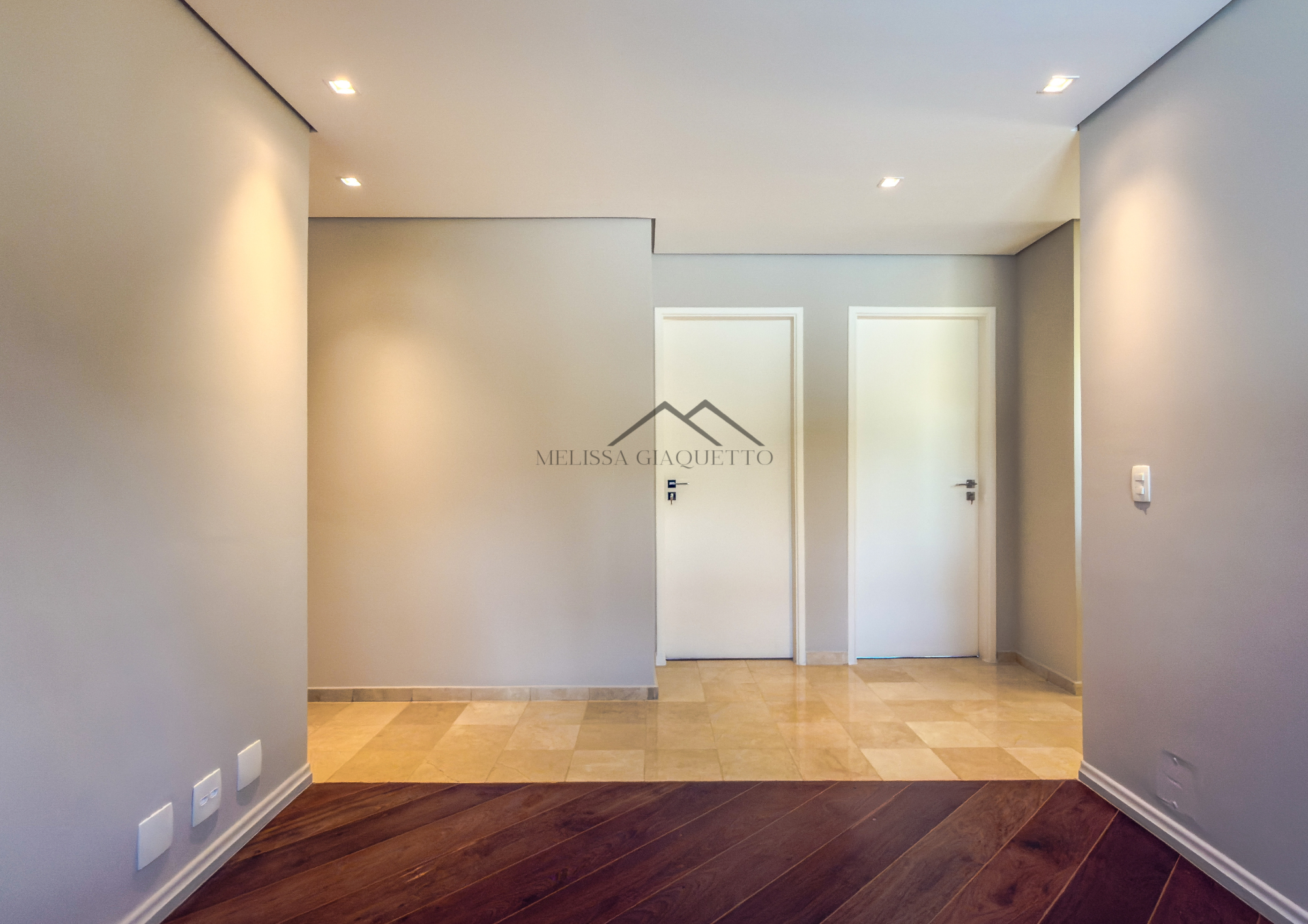 Tambor&eacute; 1 - Casa Alto Padr&atilde;o Avenida Ceci Barueri - 