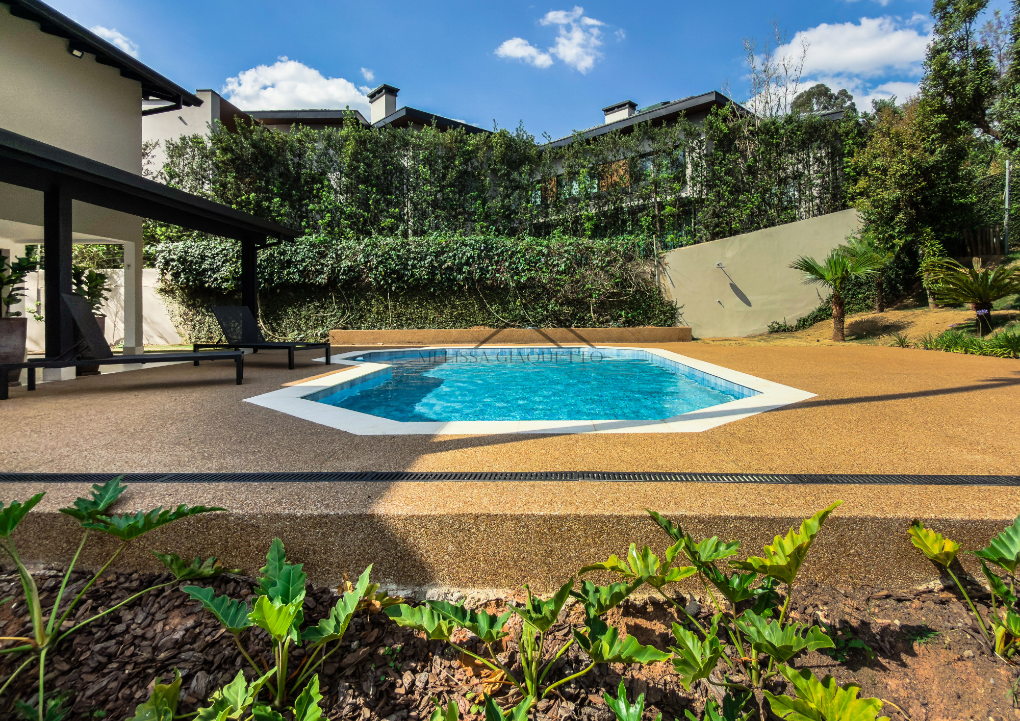 Tambor&eacute; 1 - Casa Alto Padr&atilde;o Avenida Ceci Barueri - 