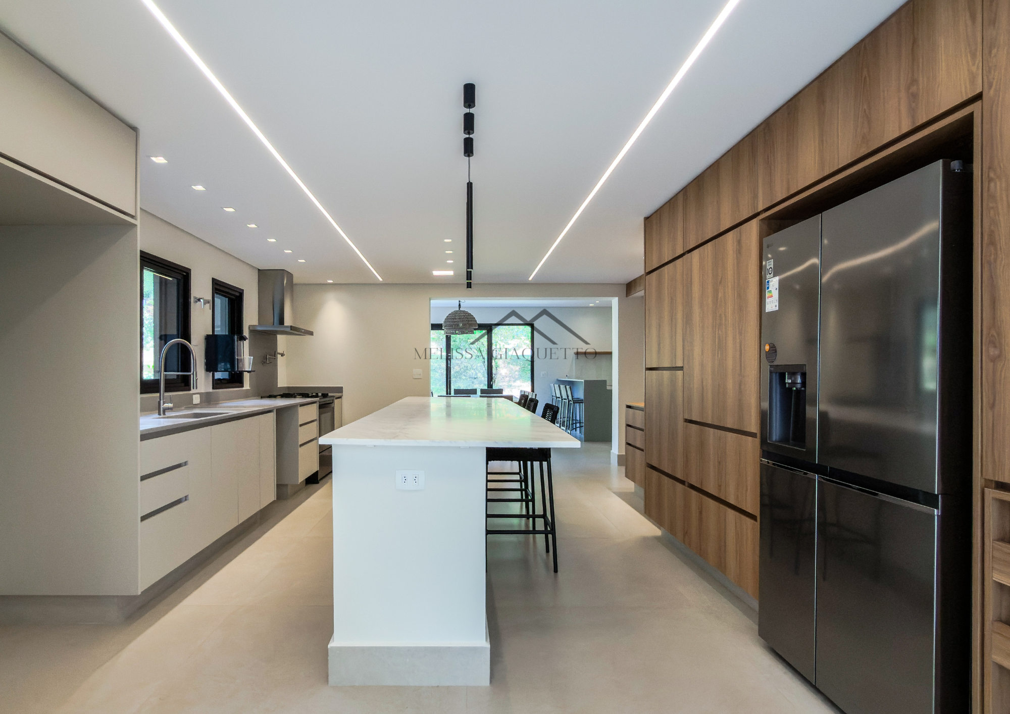 Tambor&eacute; 1 - Casa Alto Padr&atilde;o Avenida Ceci Barueri - 