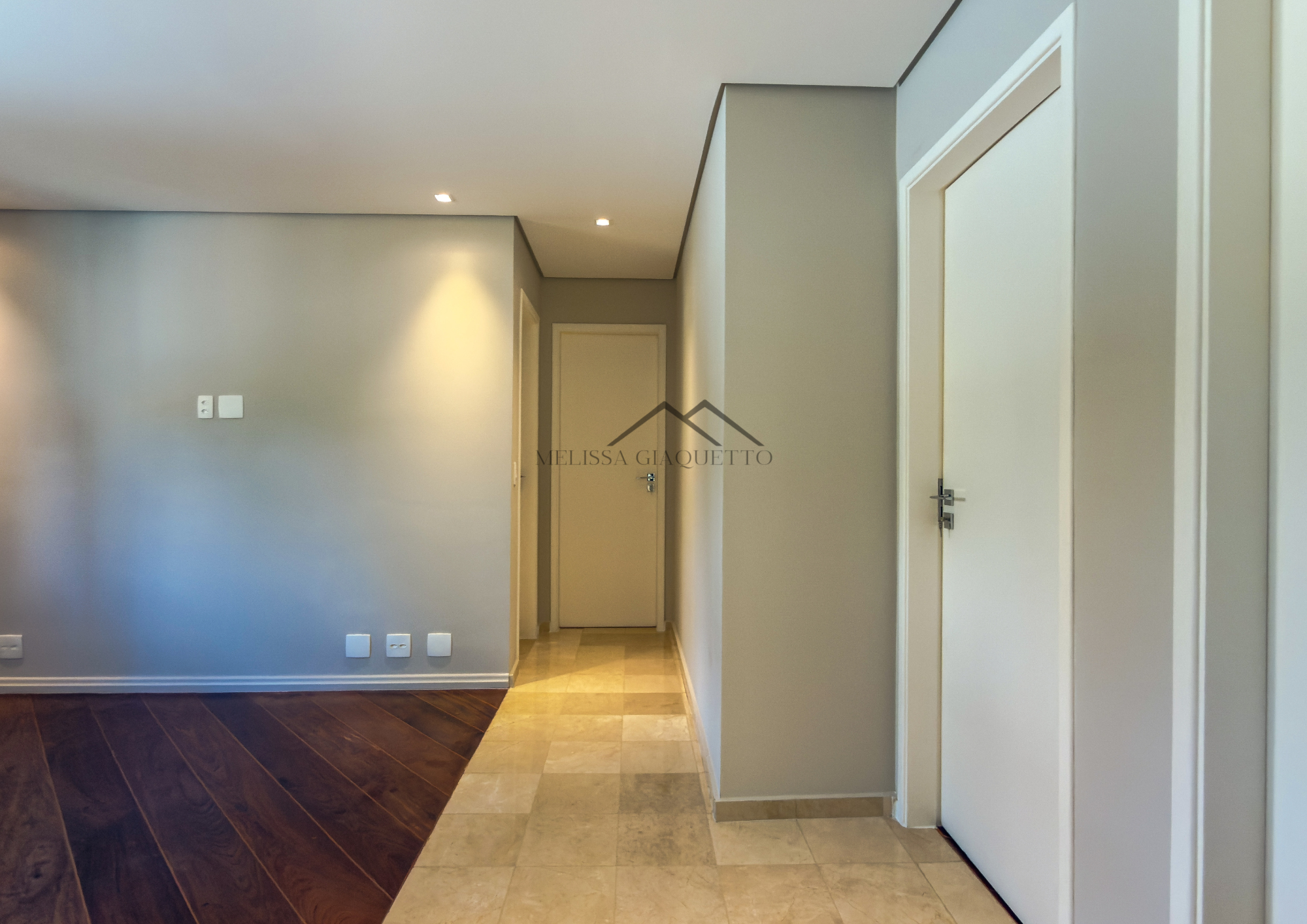 Tambor&eacute; 1 - Casa Alto Padr&atilde;o Avenida Ceci Barueri - 