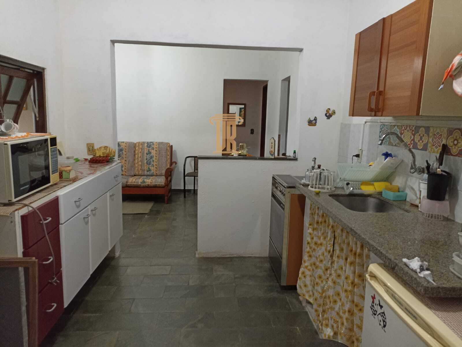 Ch&aacute;cara de 3.800m&sup2; em S&atilde;o Jos&eacute; dos Campos - SP  São José dos Campos - 