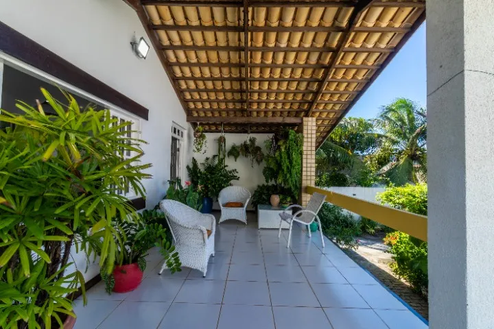 Casa em Jau&aacute; 3/4 com piscina, &aacute;rea gourmet e energia solar Rua Belgrado Camaçari - 