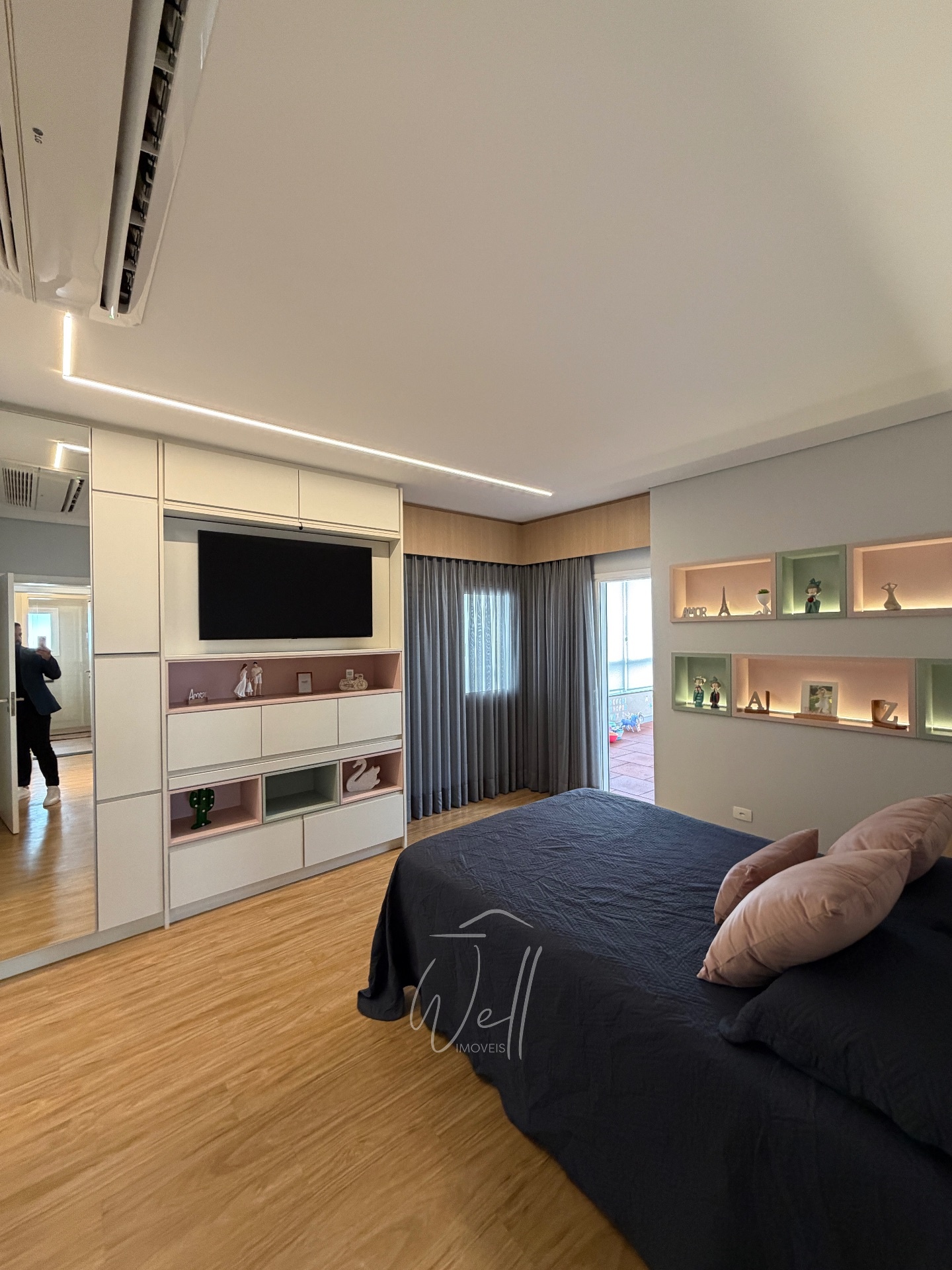 Mans&atilde;o mobiliada no Condominio Swiss Park 450m2 - 04 Suites - 04 vagas  Barueri - 