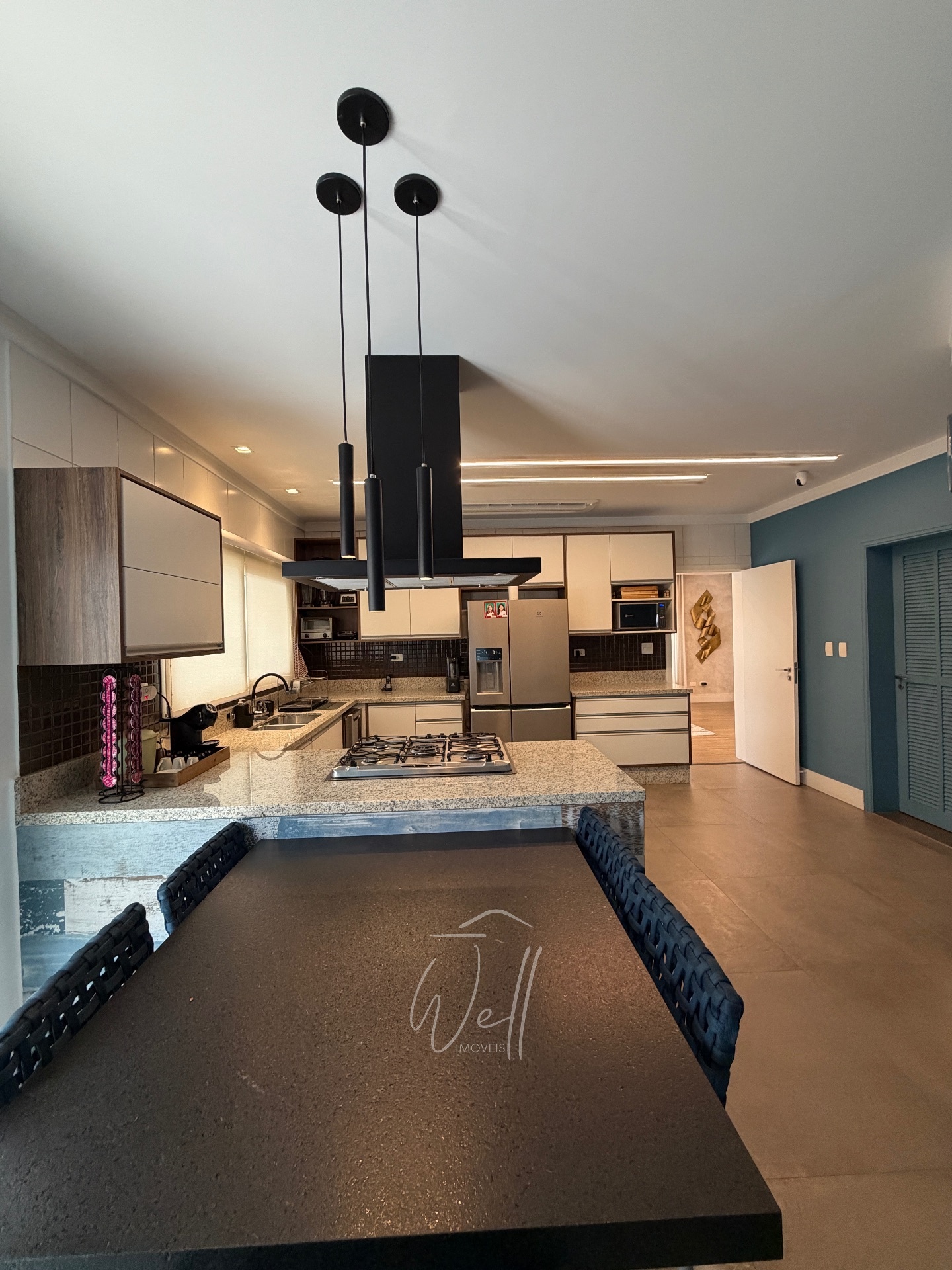 Mans&atilde;o mobiliada no Condominio Swiss Park 450m2 - 04 Suites - 04 vagas  Barueri - 