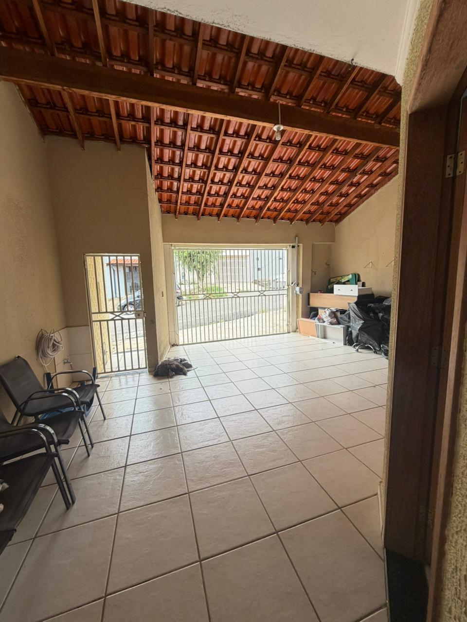 VENDE-SE CASA &Oacute;TIMA LOCALIZA&Ccedil;&Atilde;O &ndash; 105M2 &ndash; 3 QUARTOS &ndash; 2 VAGAS  OPORTUNIDADE! Rua Cordoba Indaiatuba - 