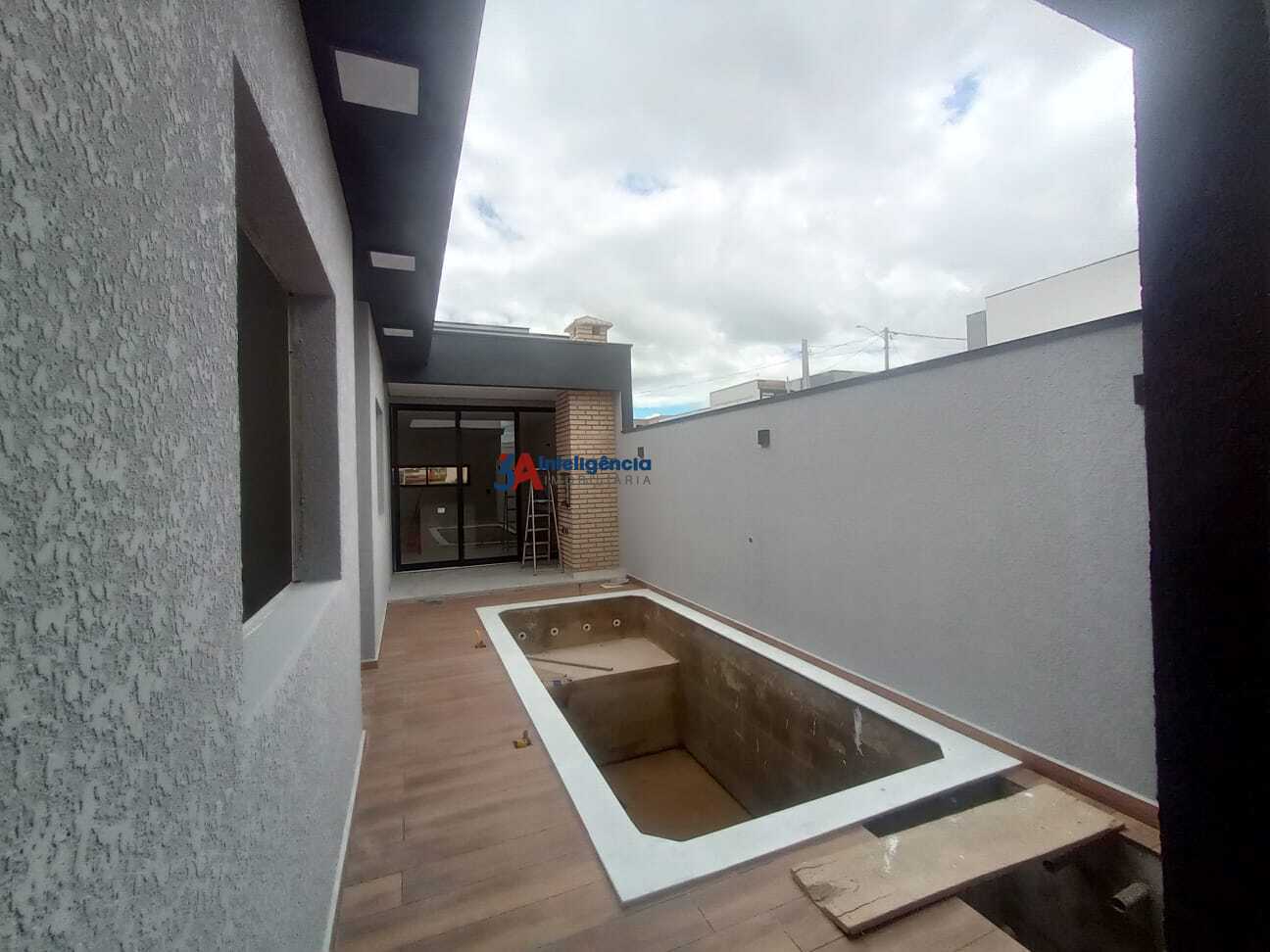 CASA CONDOM&Iacute;NIO RESERVA IPANEMA &ndash; SOROCABA Avenida Presidente Itamar Franco Sorocaba - 