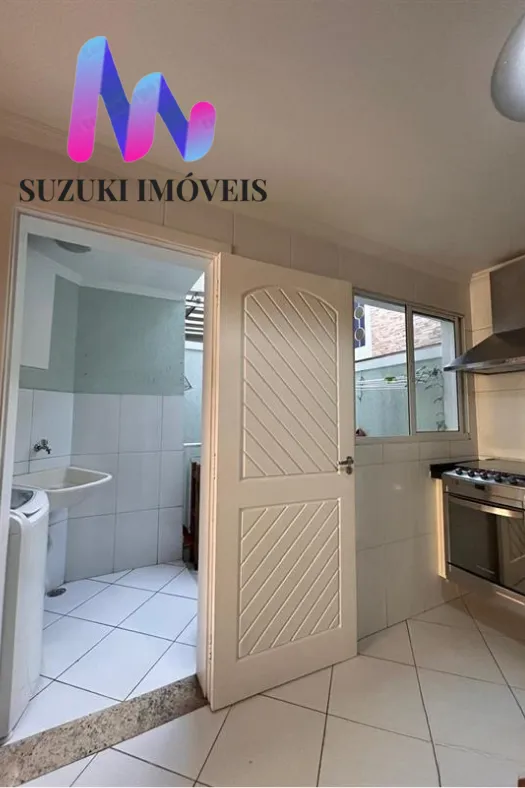 CASA 3 DORMIT&Oacute;RIOS CONDOM&Iacute;NIO FECHADO !! Rua João Batista Pereira - - 