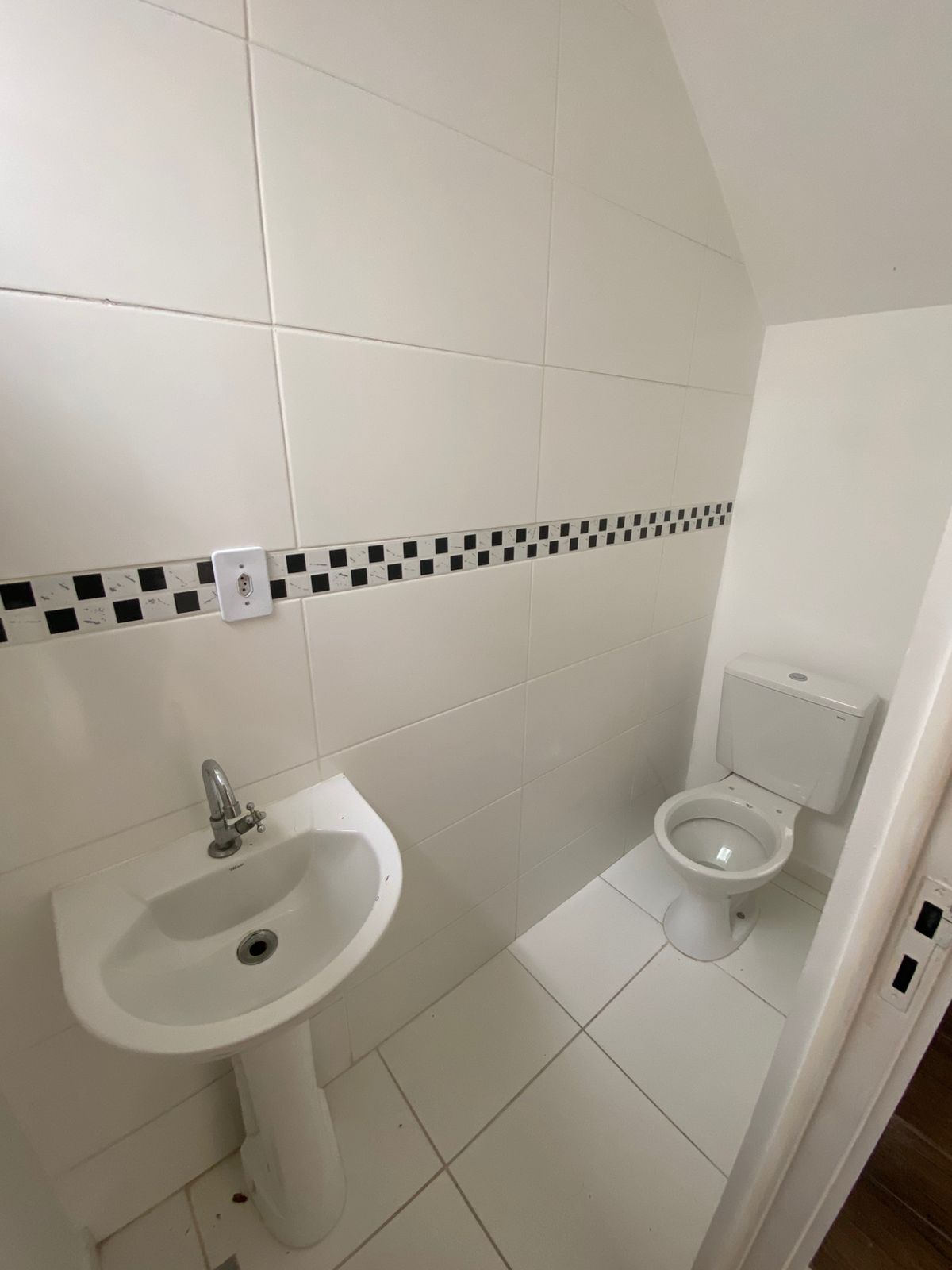 Sobrado 2 dormit&oacute;rios- Condom&iacute;nio Viena - Vila Brasileira Rua Maria Bezerra de Andrade Mogi das Cruzes - 