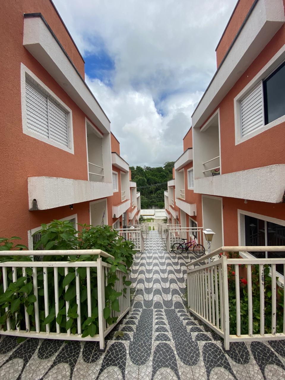 Sobrado 2 dormit&oacute;rios- Condom&iacute;nio Viena - Vila Brasileira Rua Maria Bezerra de Andrade Mogi das Cruzes - 