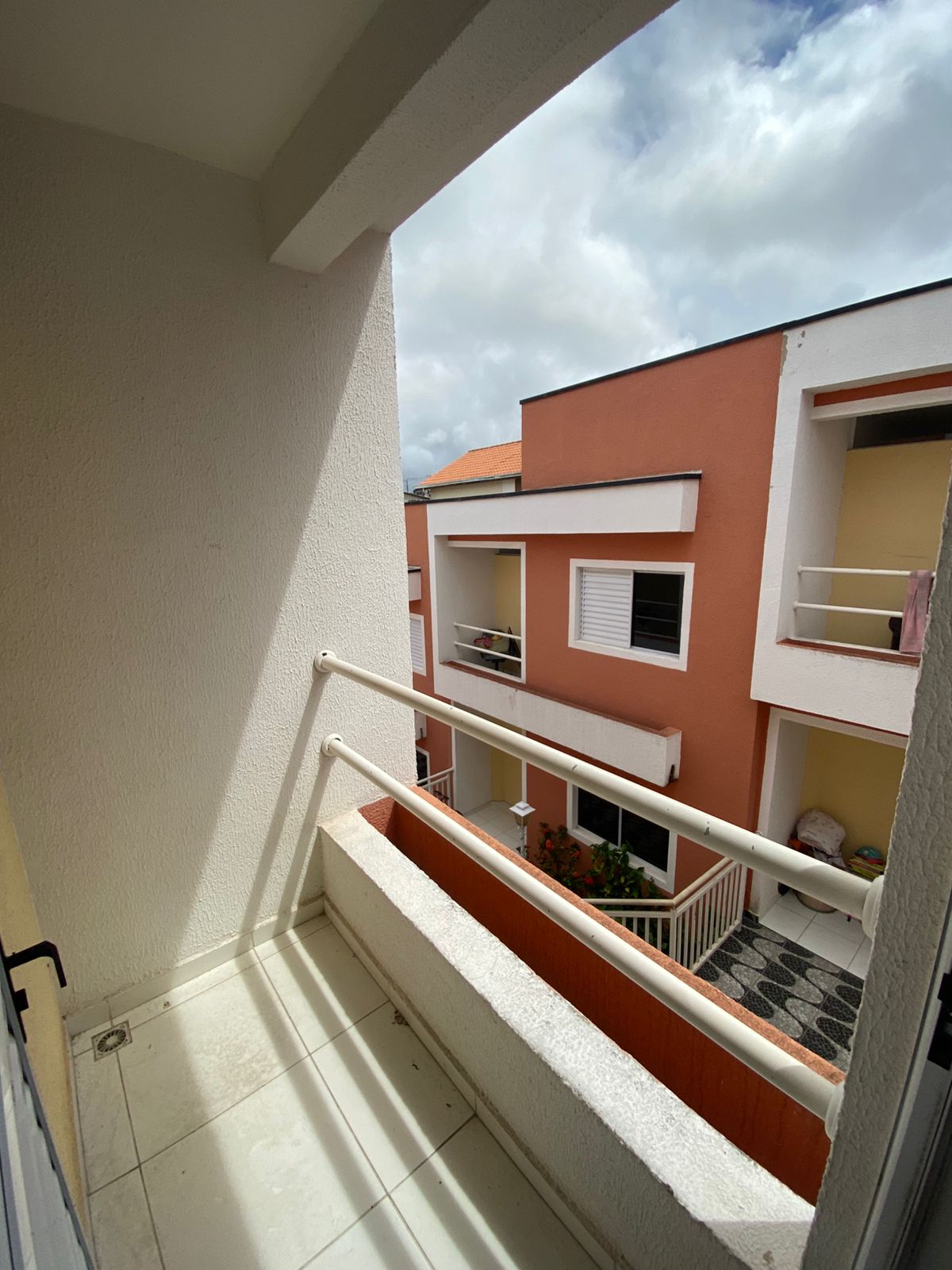 Sobrado 2 dormit&oacute;rios- Condom&iacute;nio Viena - Vila Brasileira Rua Maria Bezerra de Andrade Mogi das Cruzes - 