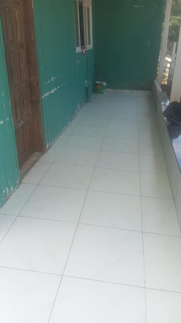 Casa de Madeira no Sert&atilde;o do Valongo  em Porto Belo SC Rua Valdemar Marinh Caetano Porto Belo - 