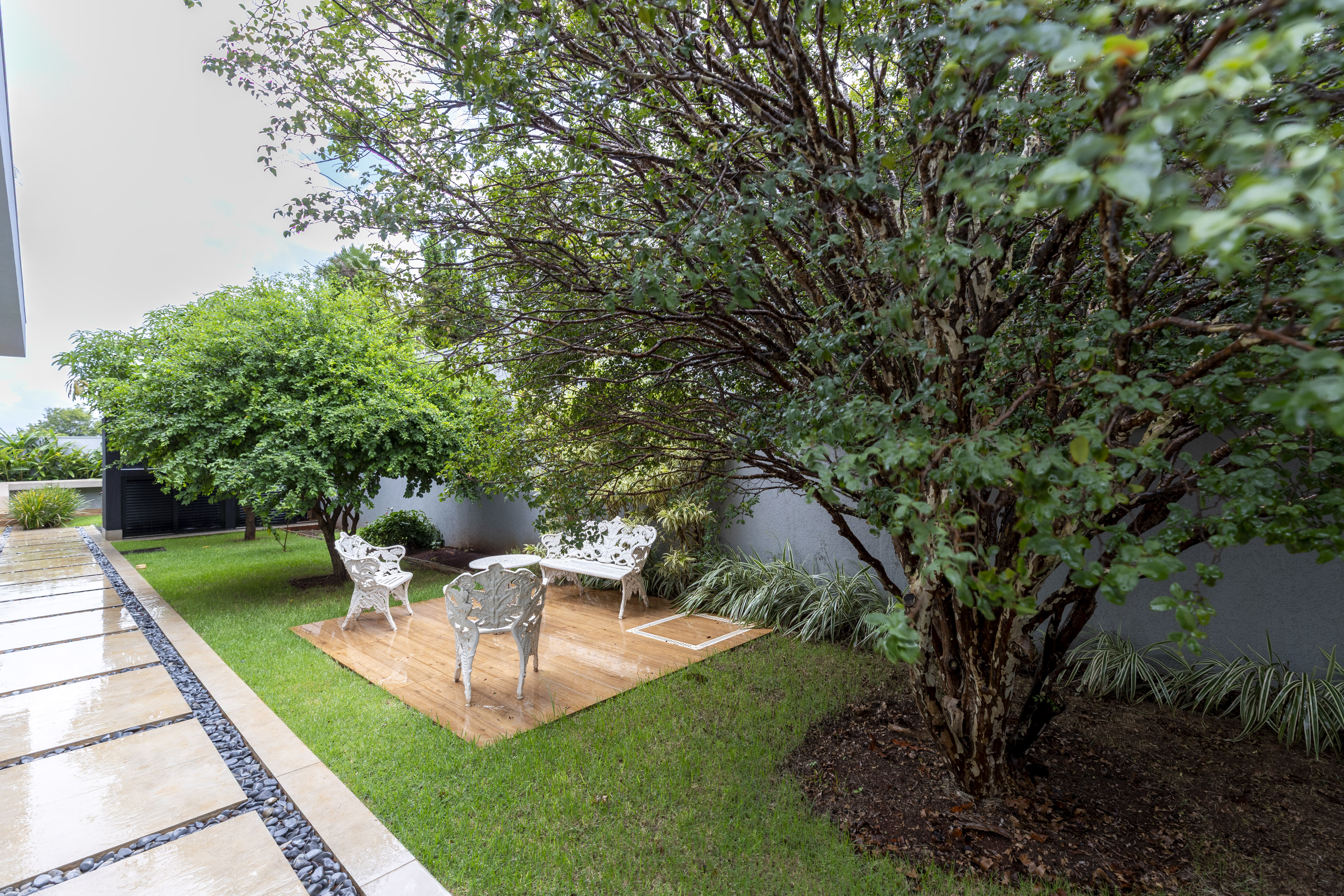 Casa &agrave; Venda Condominio Residencial Fazenda Santa Maria, 812m&sup2;, 3 Su&iacute;tes, Cravinhos/SP Rua Magnolias  CRAVINHOS - 