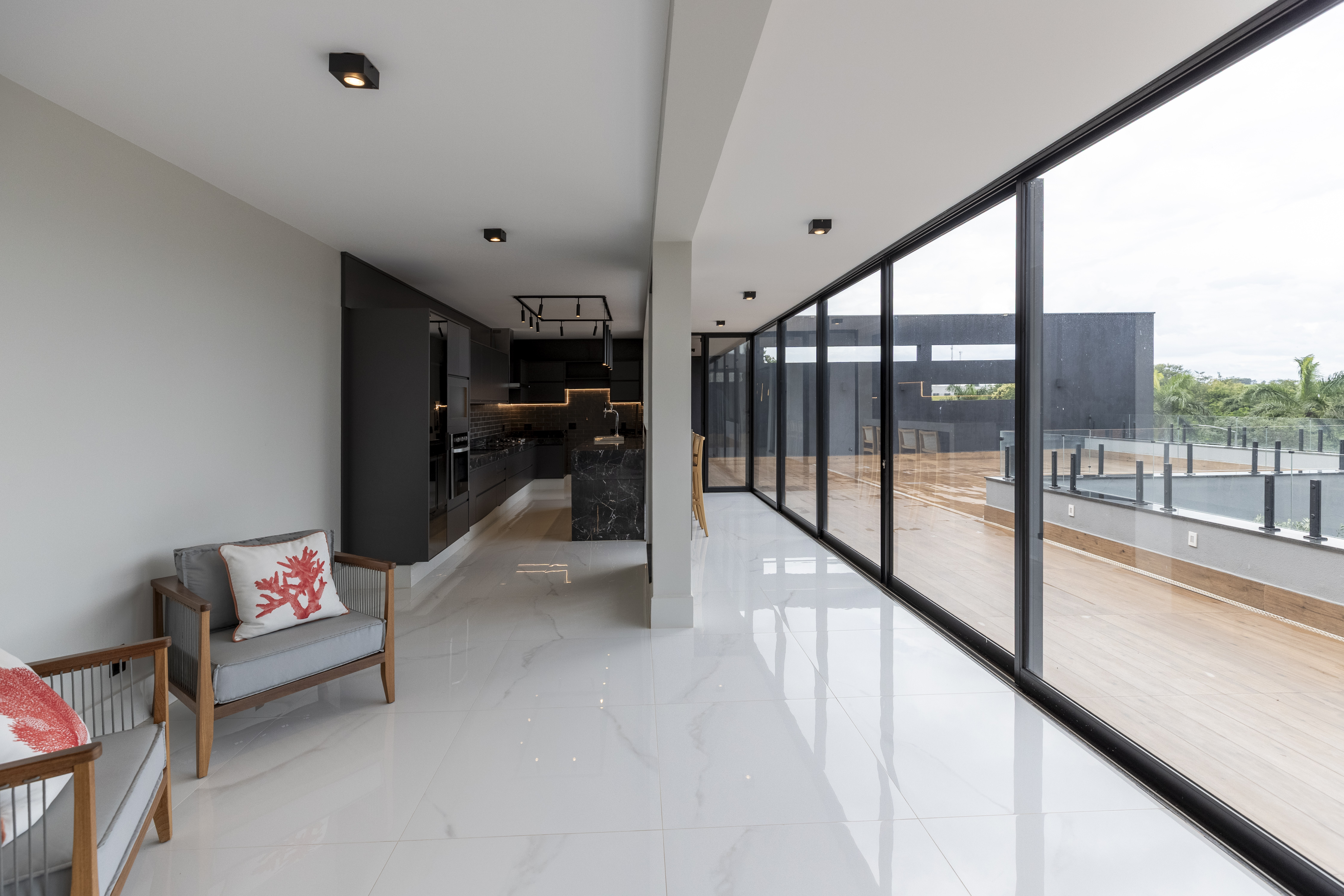 Casa &agrave; Venda Condominio Residencial Fazenda Santa Maria, 812m&sup2;, 3 Su&iacute;tes, Cravinhos/SP Rua Magnolias  CRAVINHOS - 