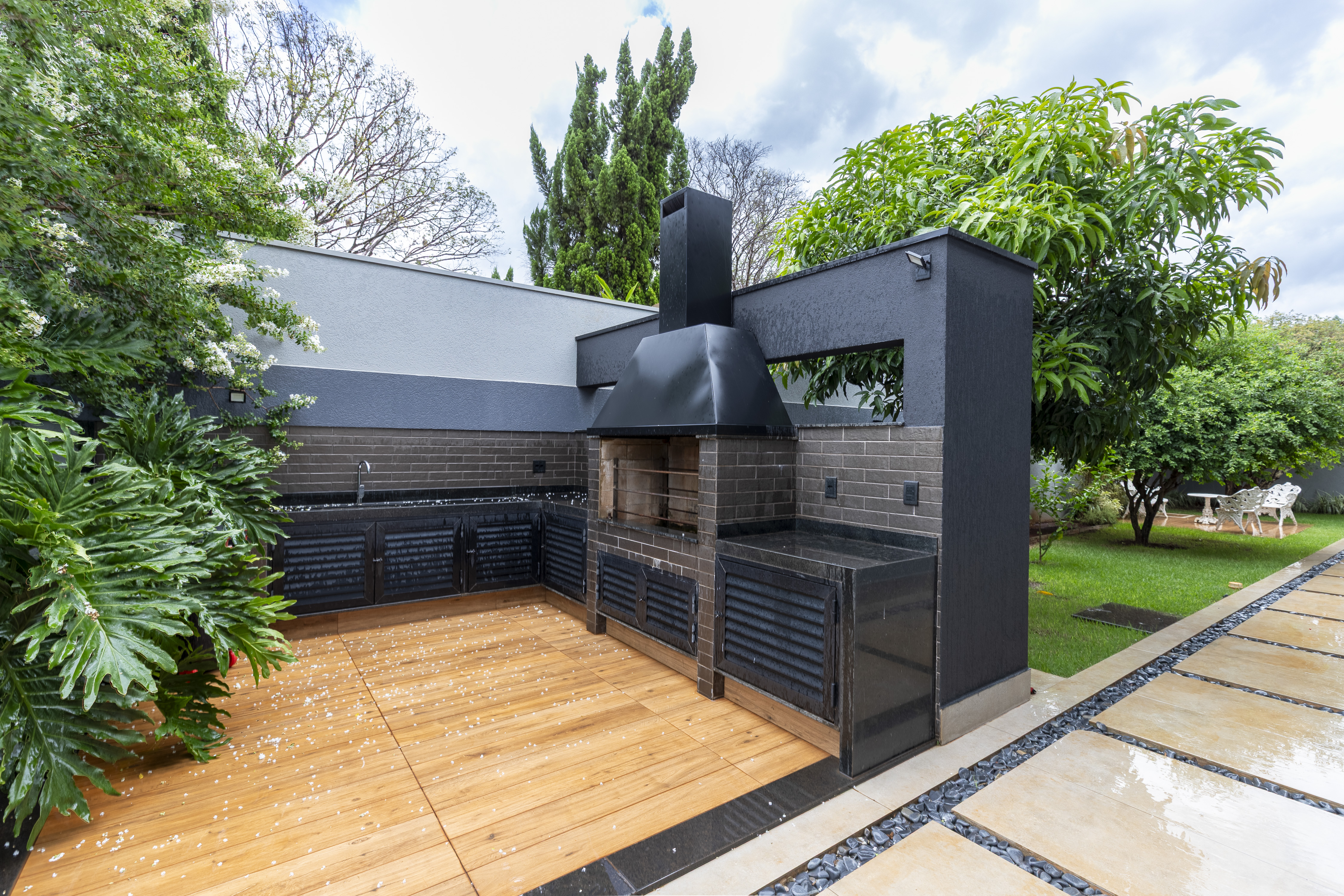 Casa &agrave; Venda Condominio Residencial Fazenda Santa Maria, 812m&sup2;, 3 Su&iacute;tes, Cravinhos/SP Rua Magnolias  CRAVINHOS - 